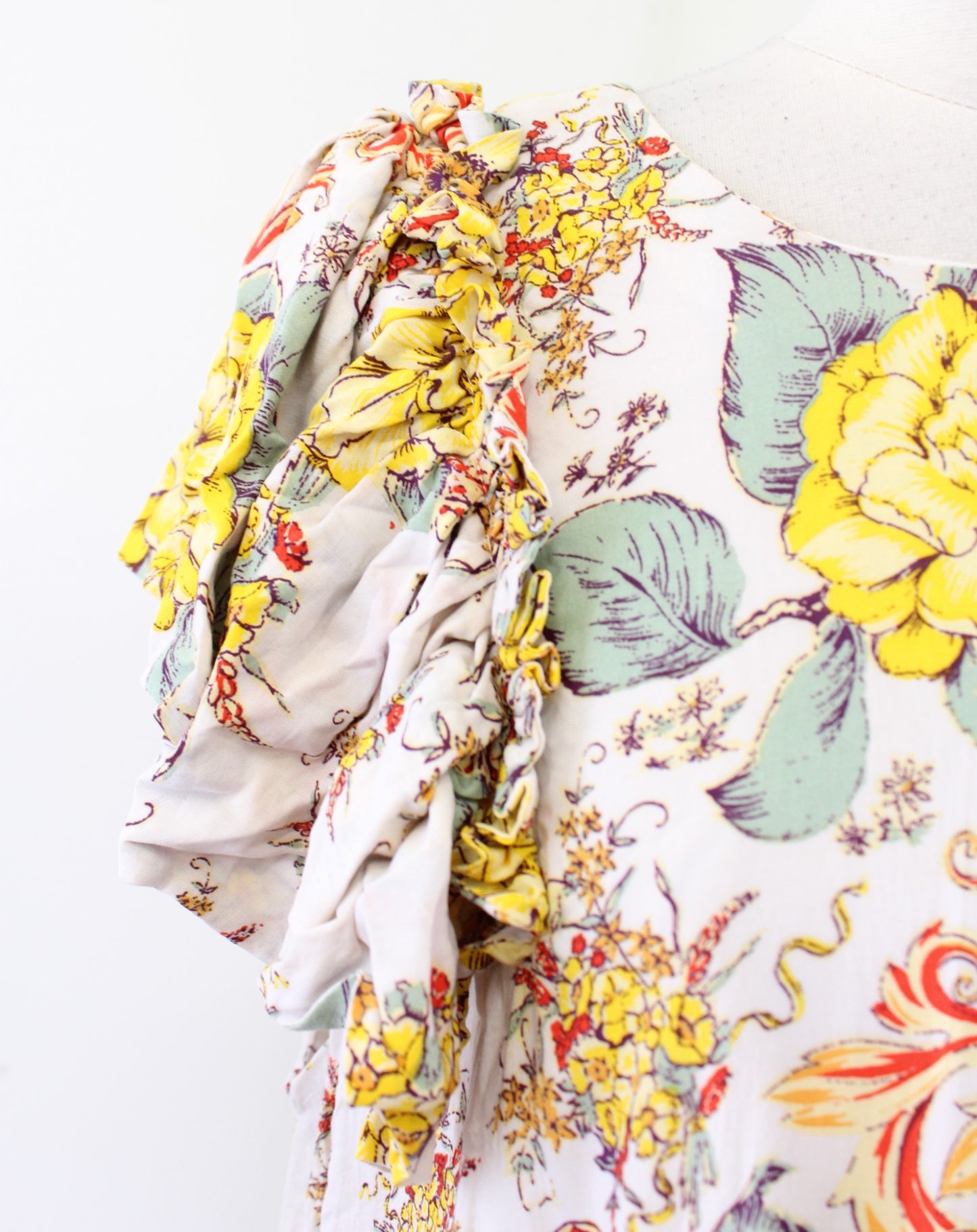 Free People Yara Ruffle Sleeve Floral Shift Dress Size L Tea Combo Yellow Mini