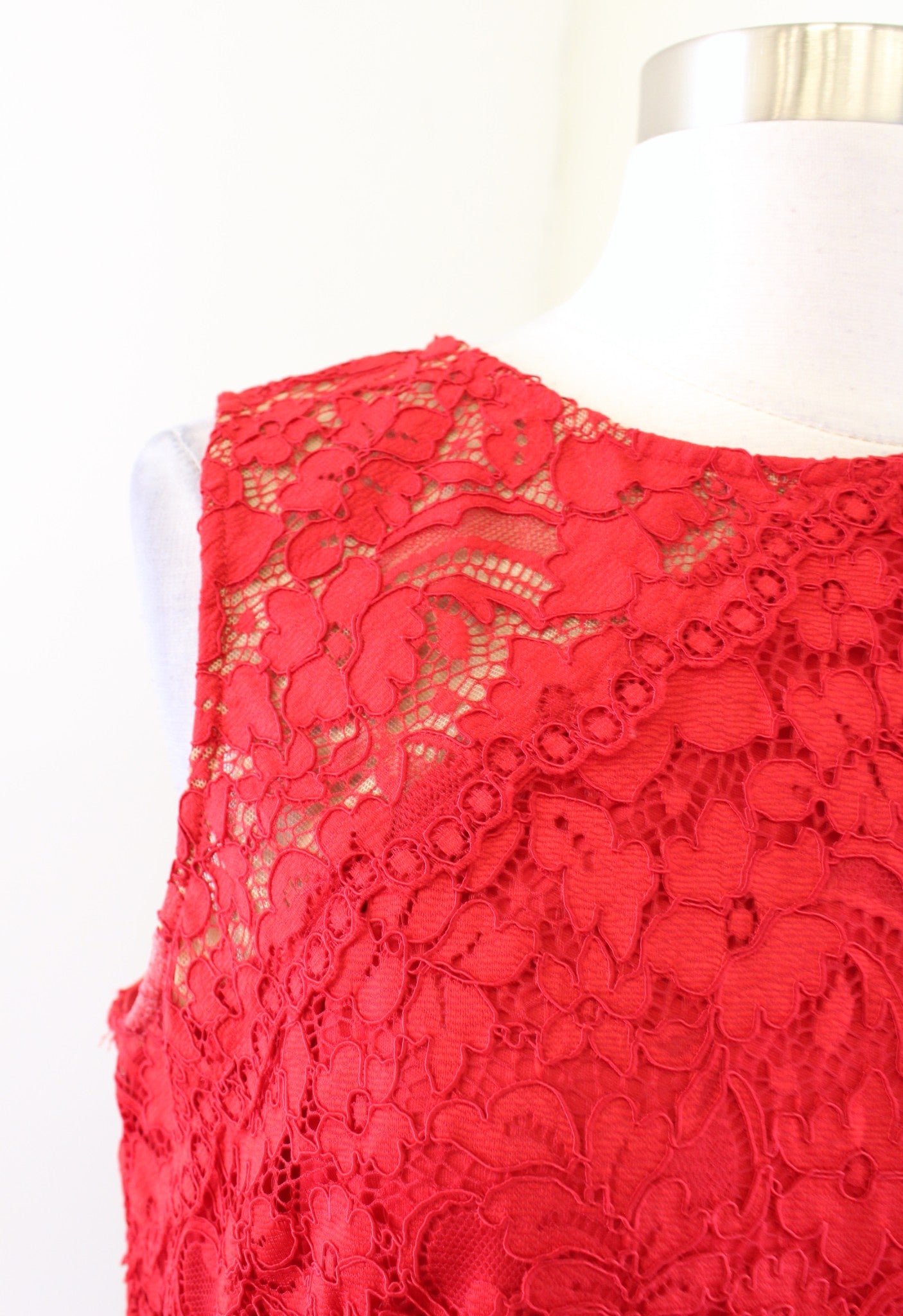 Lauren Ralph Lauren Red Lace Sleeveless Mesh Illusion Scalloped Dress Size 10