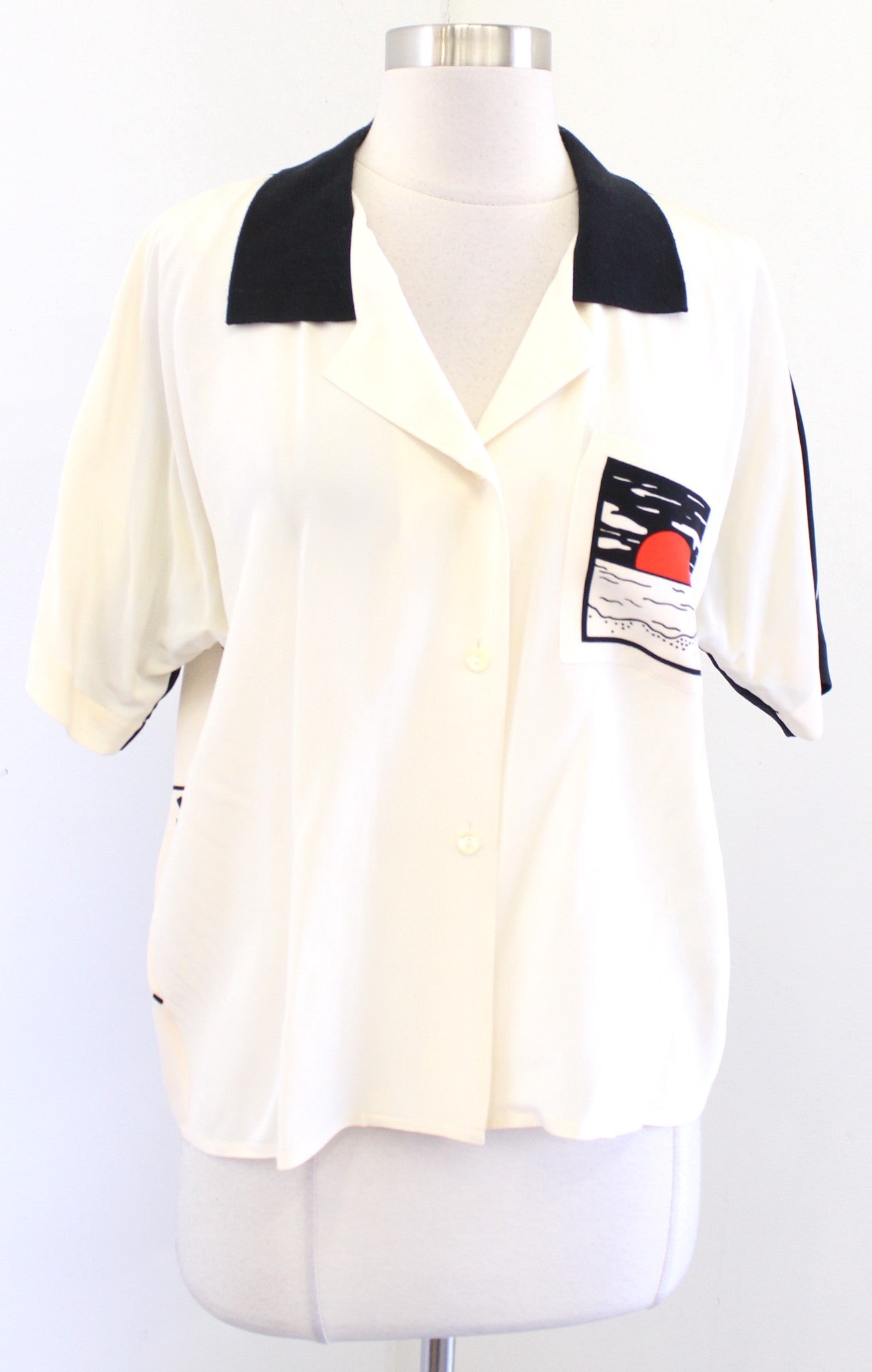 Vtg 70s Cream Black Silk Scenic Beach Print Button Front Shirt Blouse Size 6