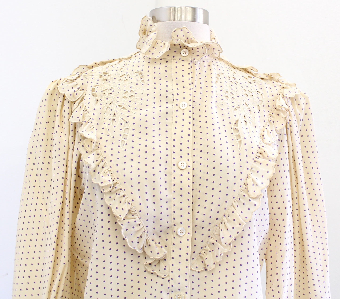 Vtg 80s Miss O Oscar de La Renta Beige Purple Polka Dot Ruffle Eyelet Blouse 8