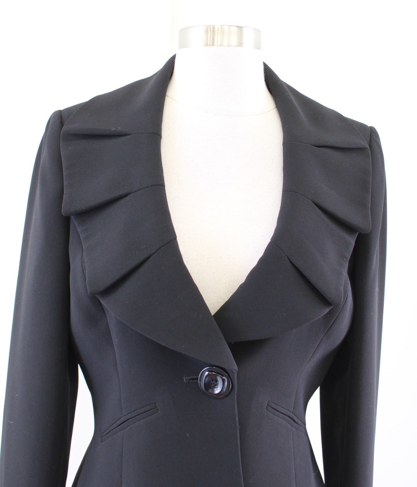 Tahari ASL Levine Solid Black Oversized Ruffle Lapel Blazer Jacket Size 4