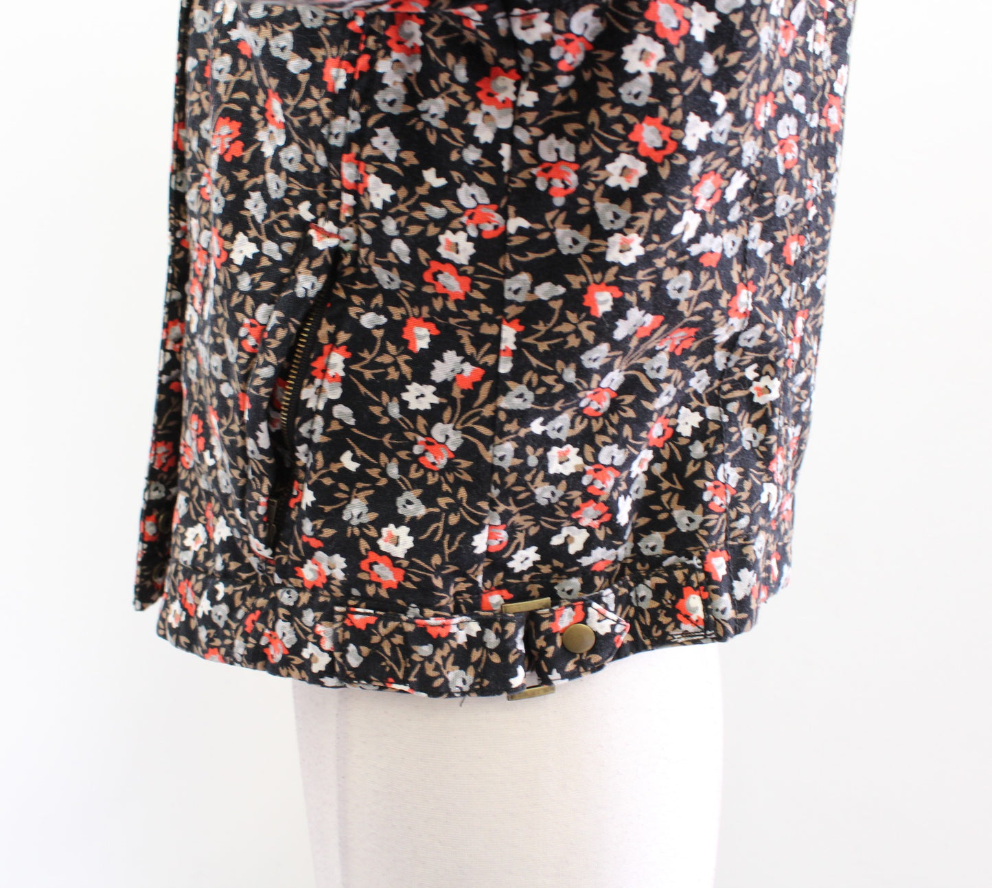Hei Hei Anthropologie Tinsley Floral Cropped Moto Jacket Size 12 Black Zip