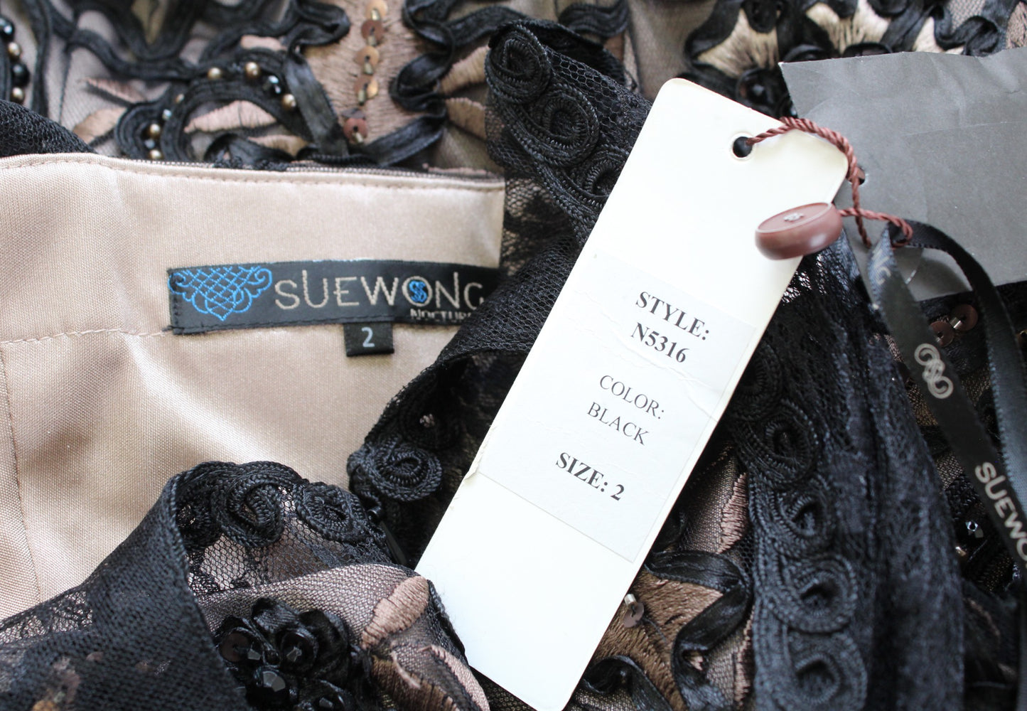 NWT Sue Wong Nocturne Black Embroidered Lace Sequin Cocktail Party Dress Size 2