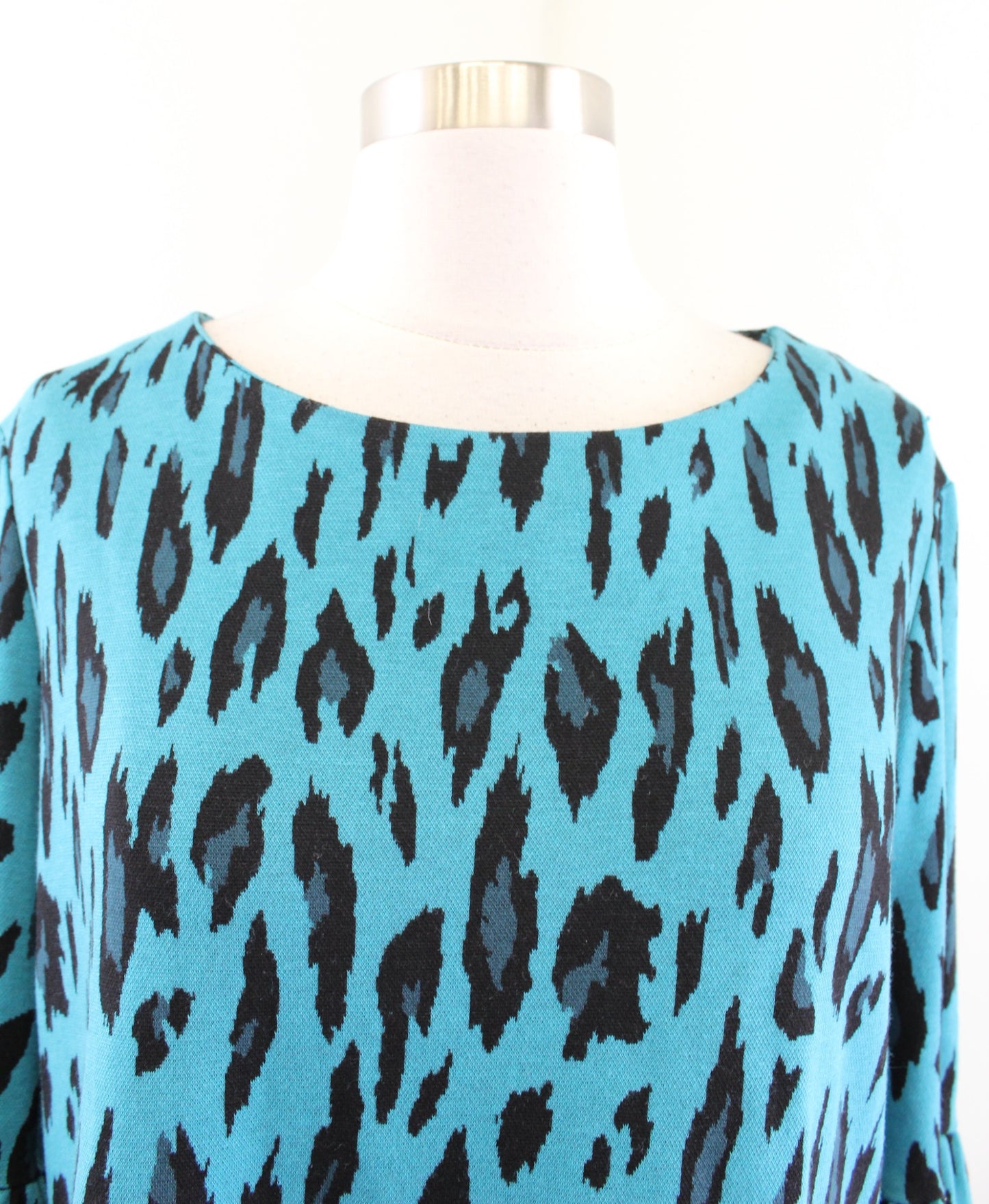 Tyler Boe Womens Teal Black Leopard Print Knit Bell Sleeve Top Blouse Size S