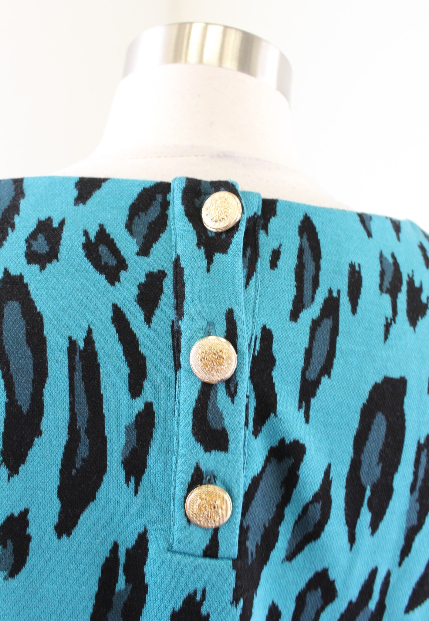 Tyler Boe Womens Teal Black Leopard Print Knit Bell Sleeve Top Blouse Size S