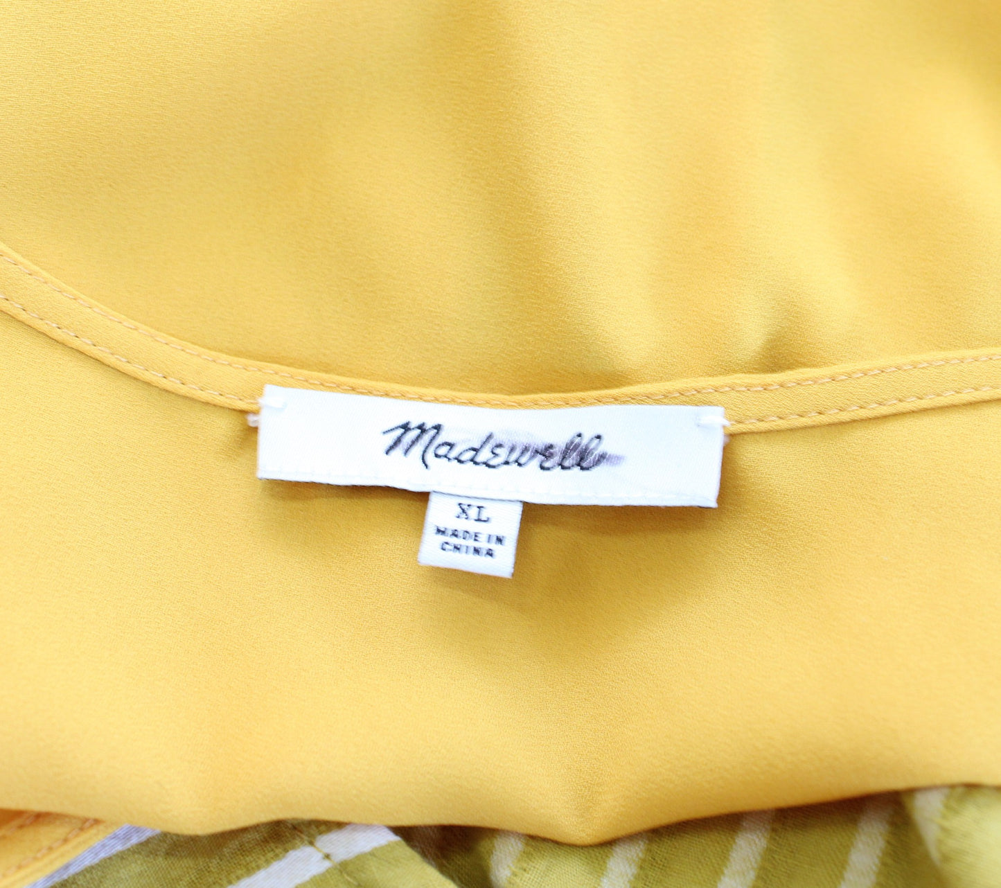 Madewell Novel Solid Yellow Short Sleeve Tie Front Top Blouse Size XL V Neck