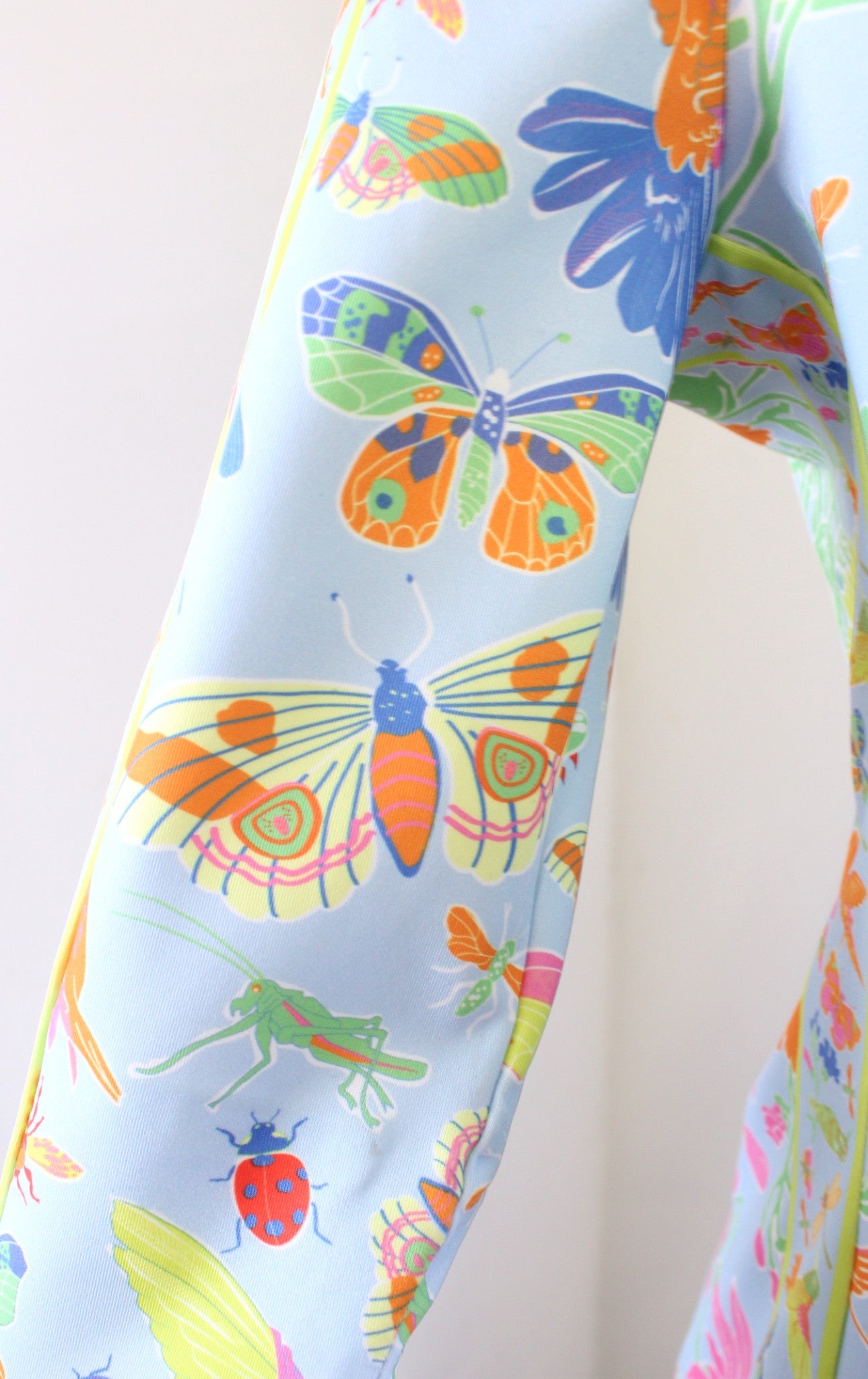 Gretchen Scott Birds and Bees Floral Butterfly Print Jersey Dress Size XS Blue