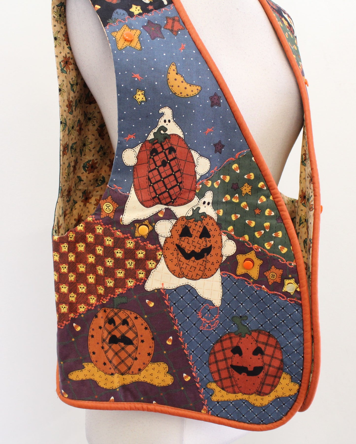 Vtg Handmade Patchwork Embroidered Halloween Vest One Size S M L Ghost Pumpkin