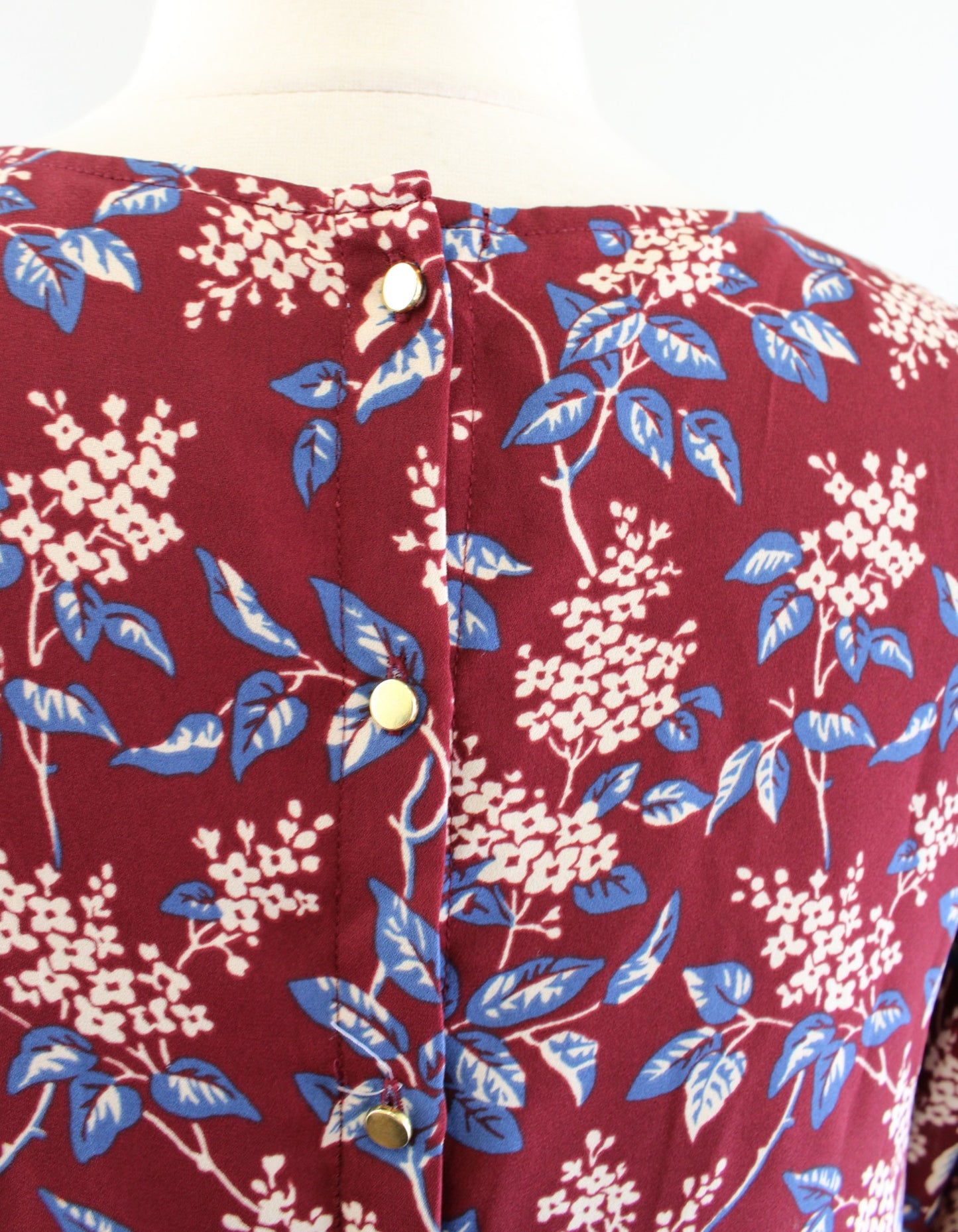 Madewell Antique Floral Print Button Back Shift Dress Size XS Deep Red Blue