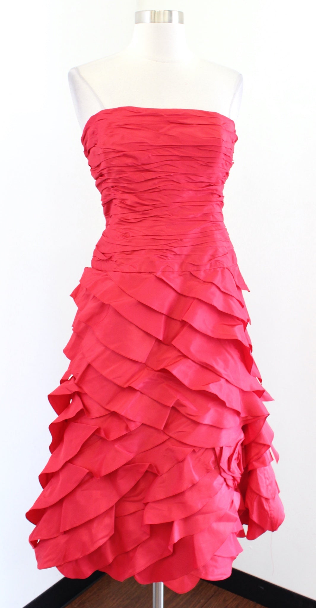 Rickie Freeman Teri Jon Red Strapless Ruffle Cocktail Evening Dress Size 8 Party
