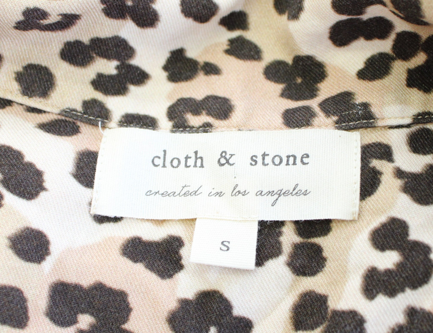 Cloth and Stone Anthropologie Cheetah Print Tie Front Top Blouse S Short Sleeve