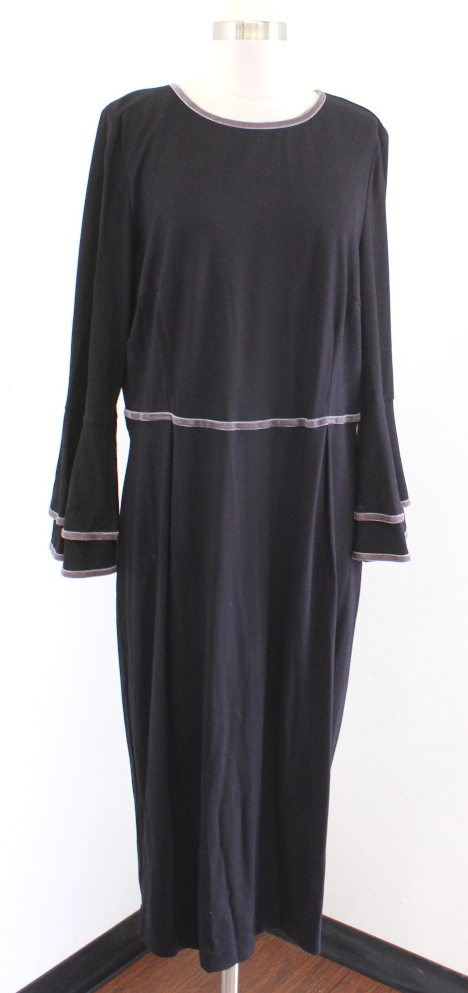 NWT Boden Cora Black Ponte Jersey Knit Bell Sleeve Midi Sheath Dress Size 16R 16