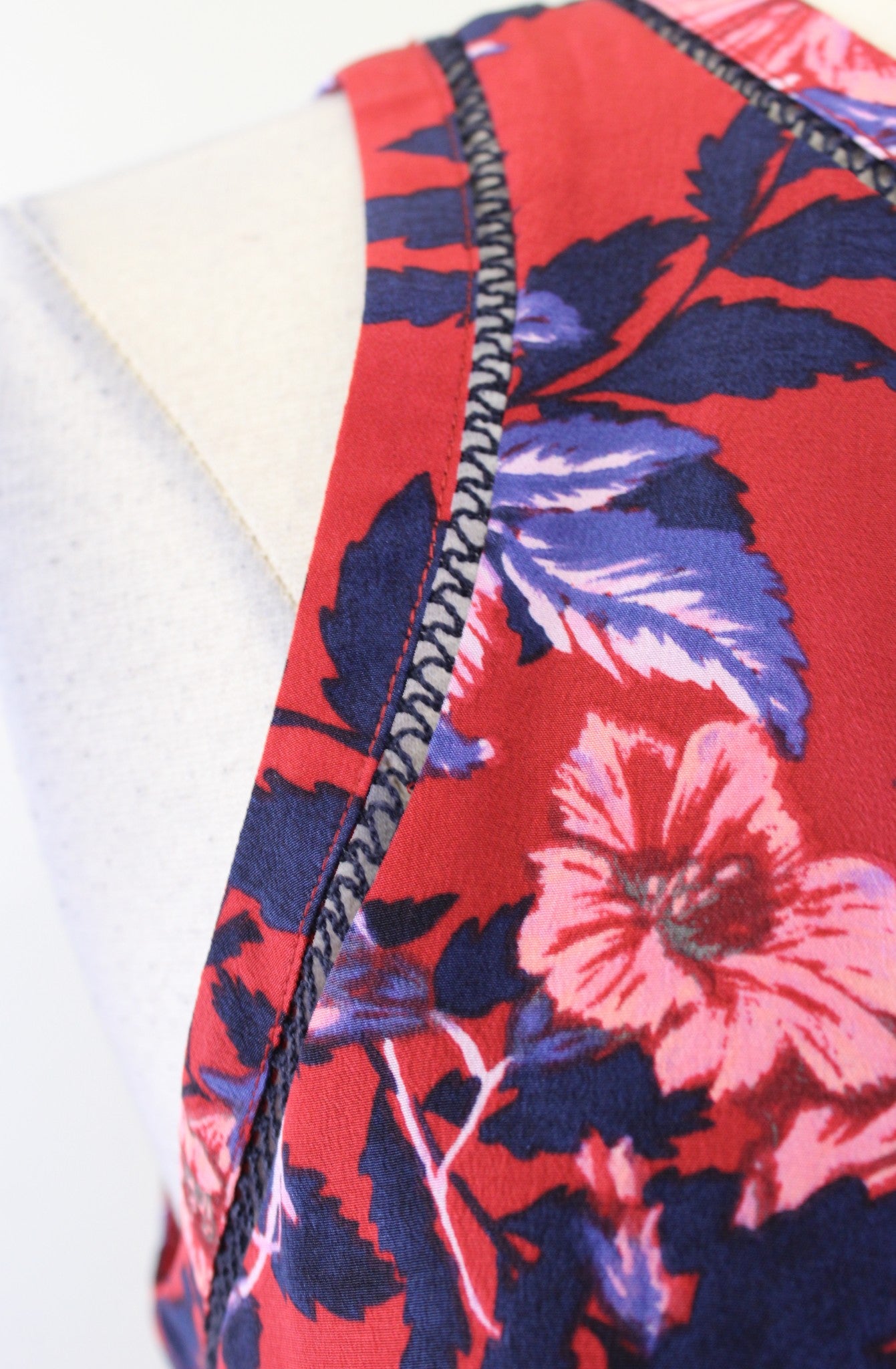 Rebecca Taylor Silk Flame of the Forest Floral Print Dress Size 4 Flounce Red