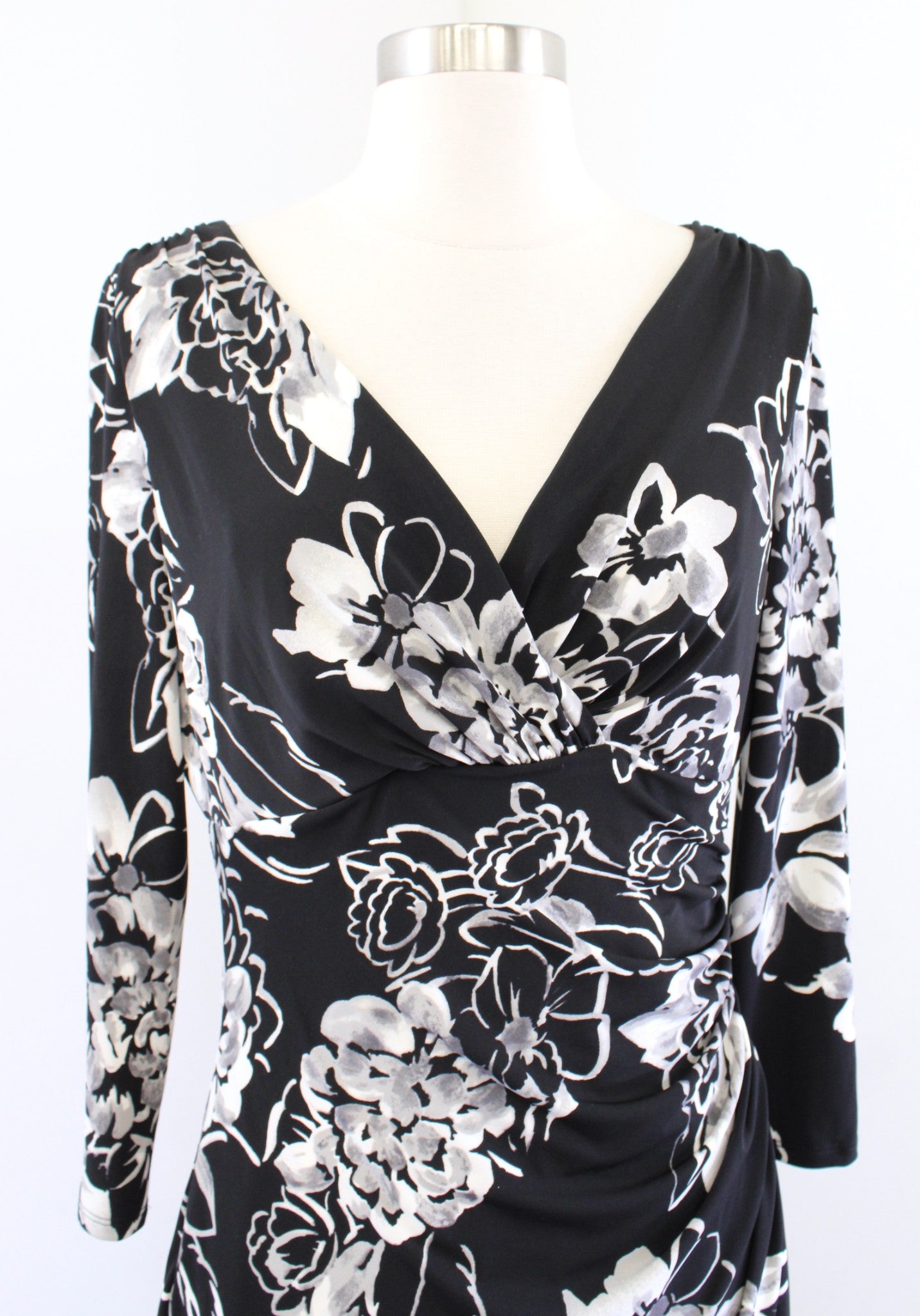 Lauren Ralph Lauren Black White Gray Floral V Neck Ruched Wiggle Dress Size 8