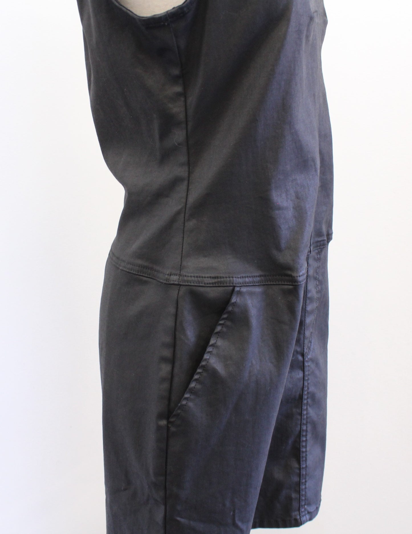 NWT Current Elliott the Shift Dress in Coated Black Size 2 Sleeveless Revolve