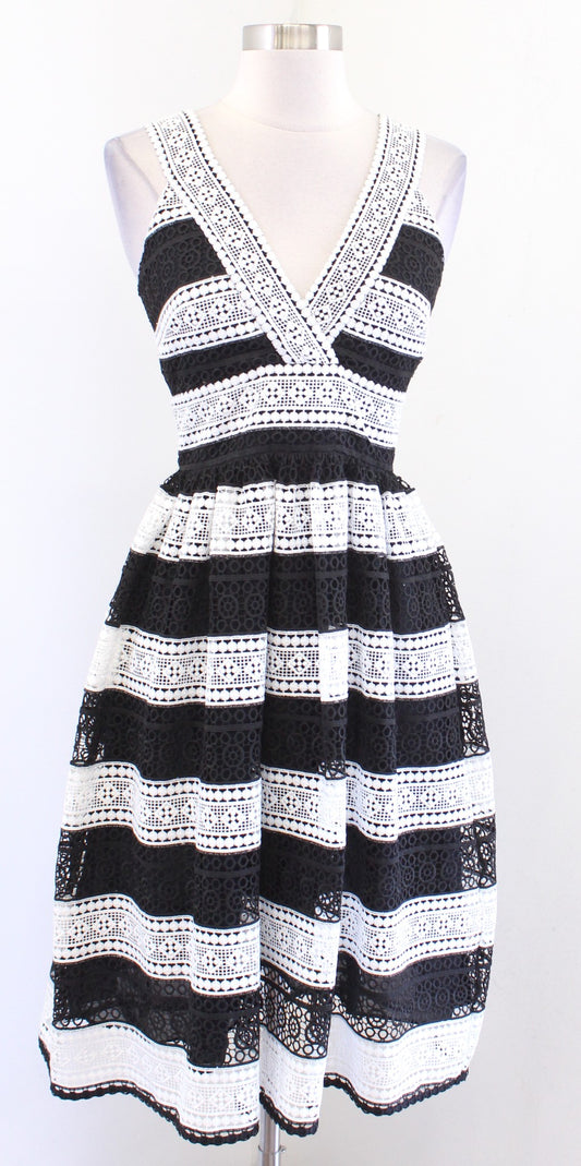 NWT Kate Spade Black White Striped Fit and Flare Crochet Lace Dress Size 00