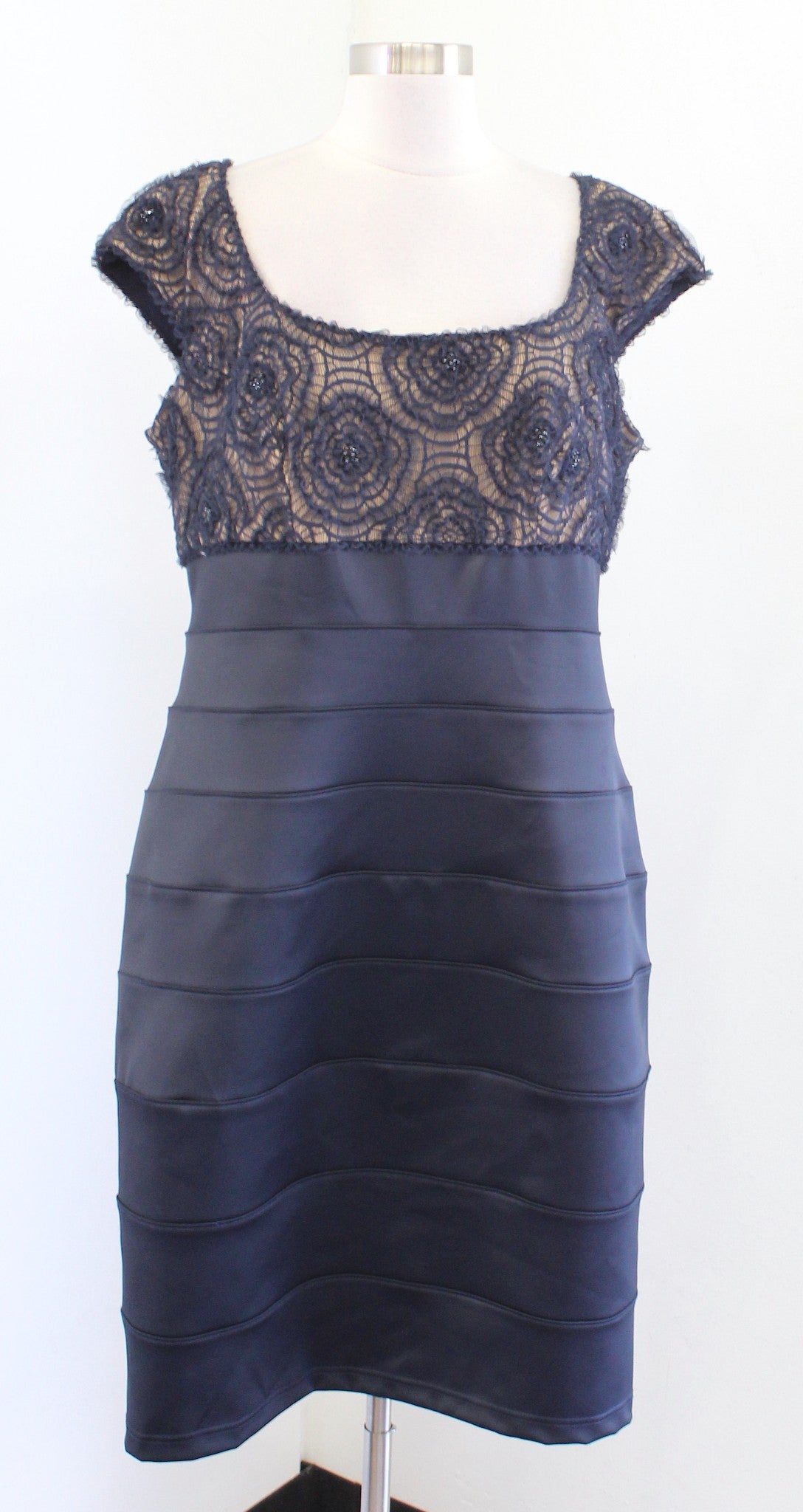 T by Tadashi Shoji Navy Blue Satin Bandage Lace Sheath Dress Size 16 Cocktail