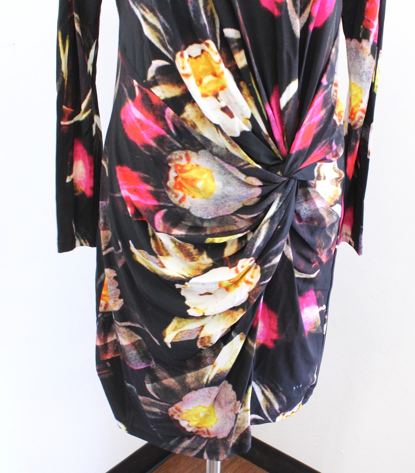 NWT Ted Baker Talala Graphic Floral Print Twist Ruched Jersey Sheath Dress Sz 5