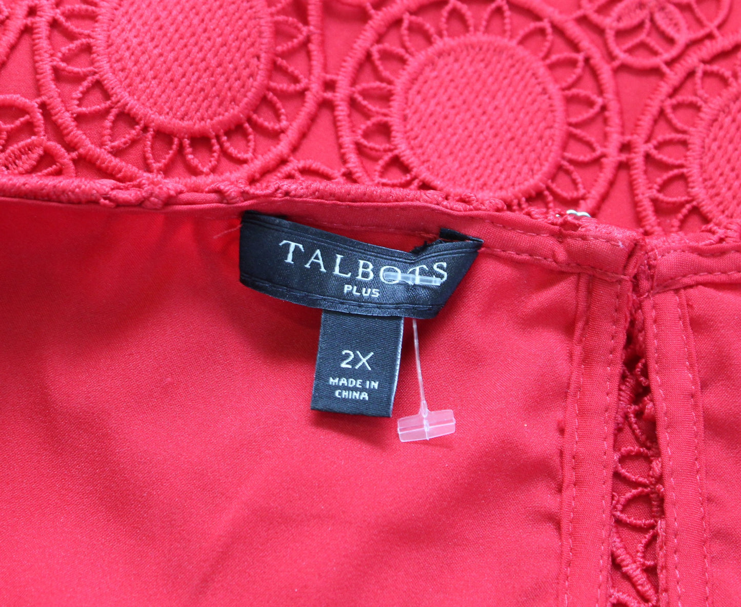 Talbots Womens Plus Red Scalloped Medallion Textured Top Blouse Size 2x