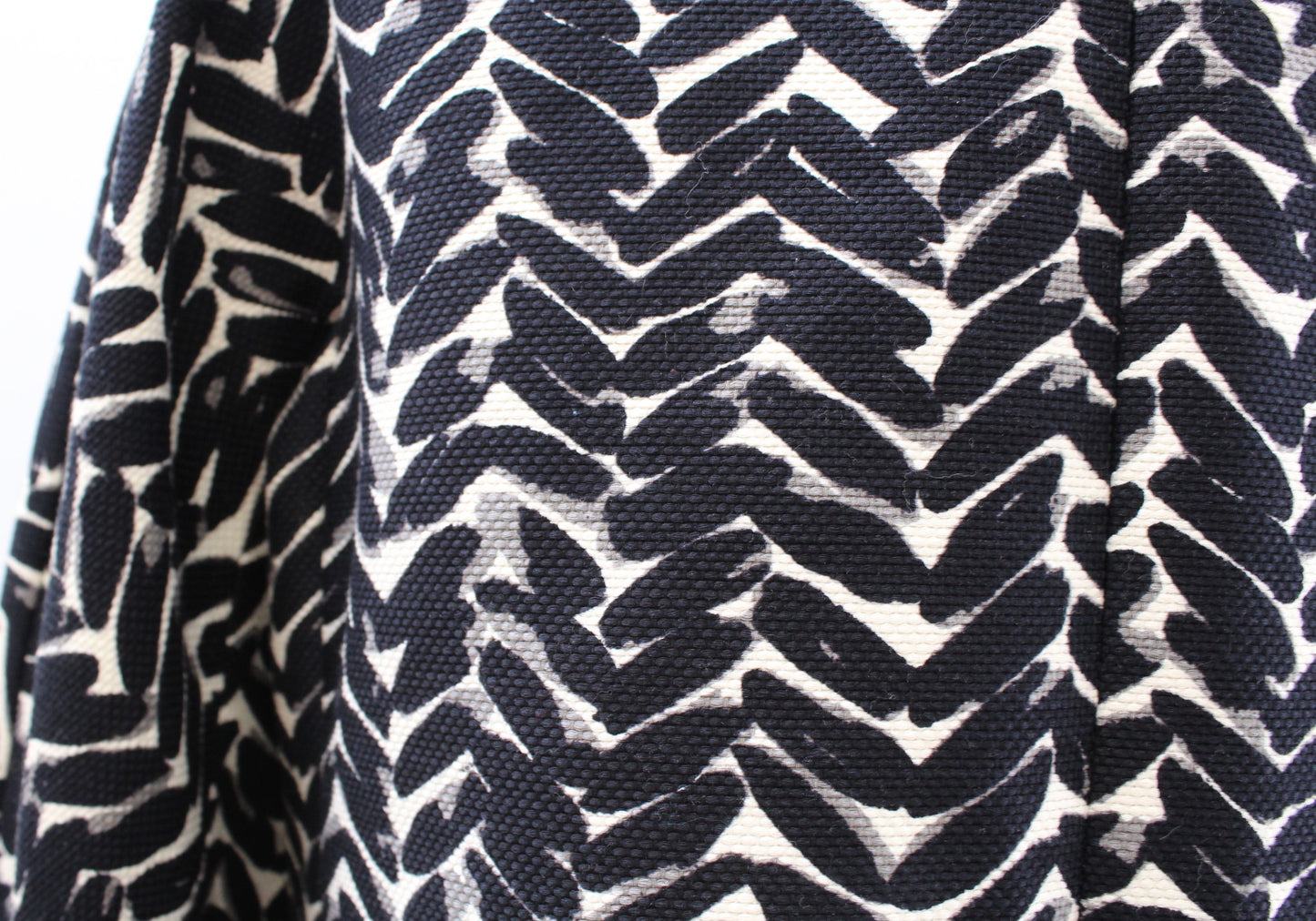 Talbots Womens Black Cream Herringbone Print Car Coat Longline Jacket Size 8