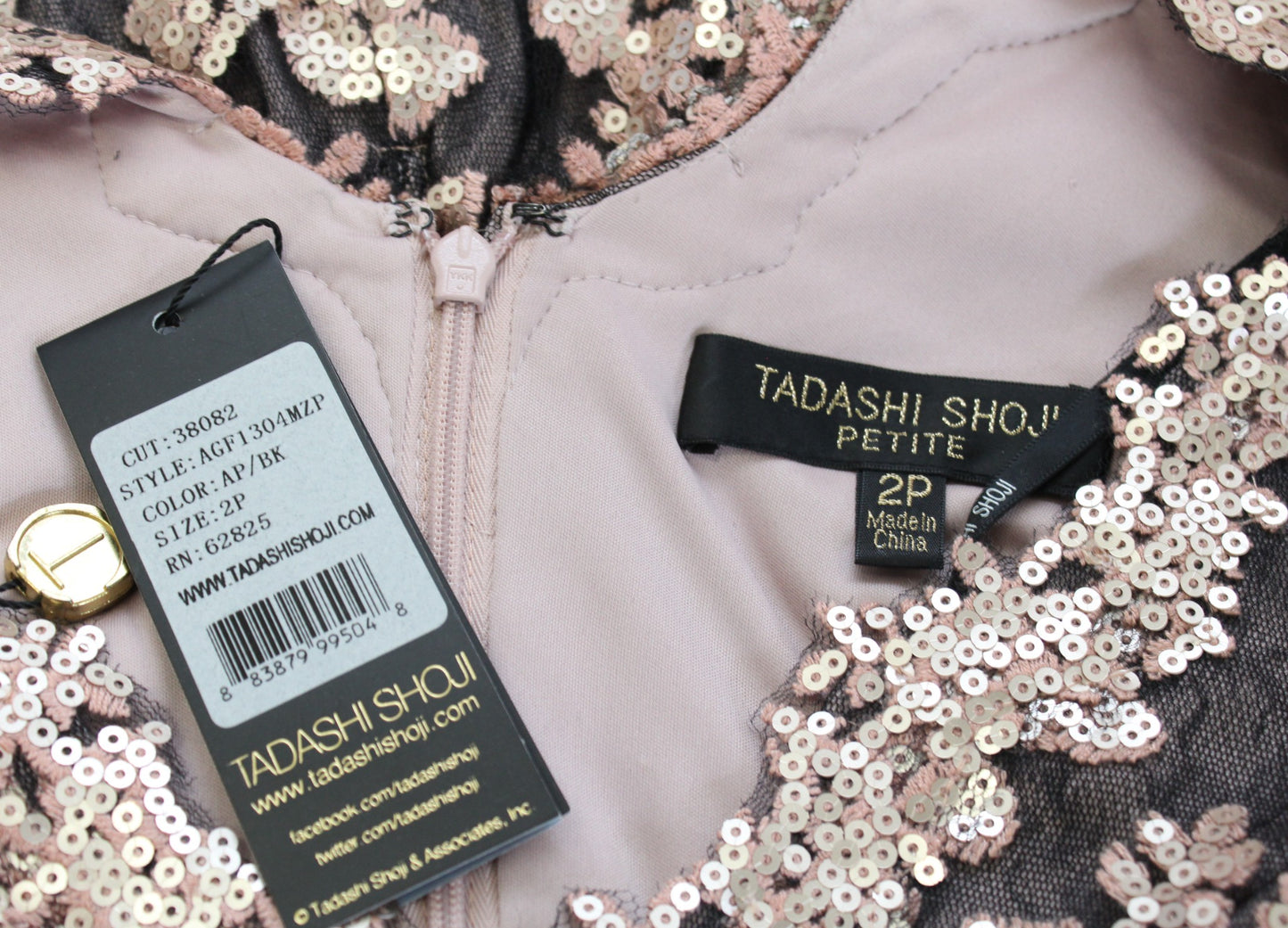 NWT Tadashi Shoji Dusty Pink Paillette Embroidered Lace V Neck Cocktail Dress 2P