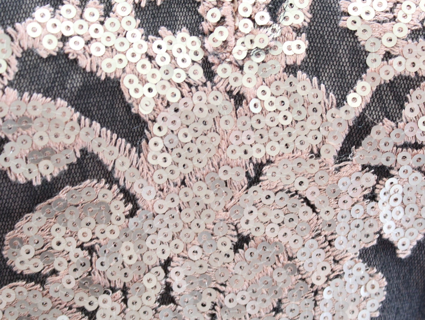 NWT Tadashi Shoji Dusty Pink Paillette Embroidered Lace V Neck Cocktail Dress 2P