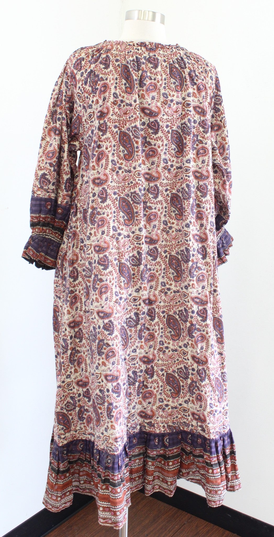 Cleobella Lola Metallic Paisley Print Ruffle Peasant Midi Dress Size XS V Neck