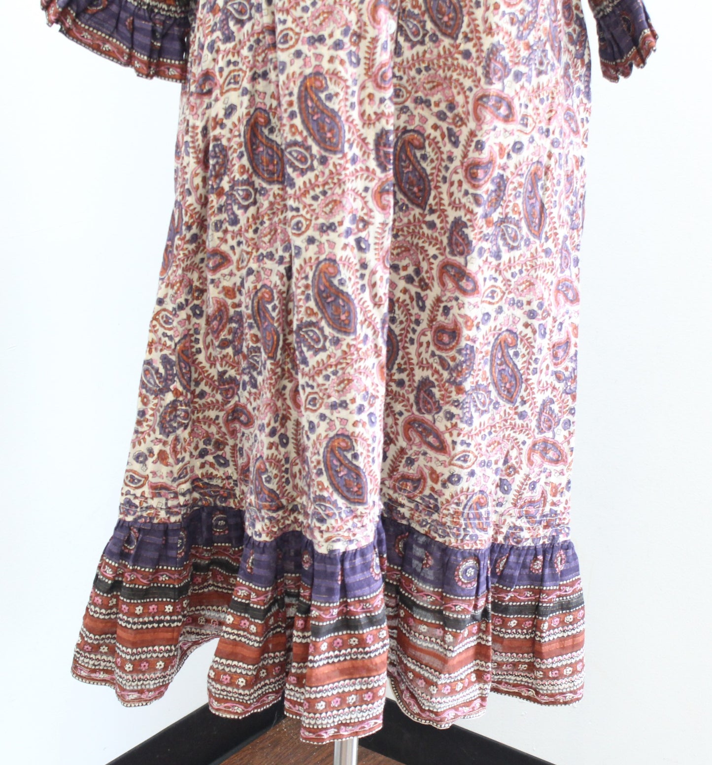 Cleobella Lola Metallic Paisley Print Ruffle Peasant Midi Dress Size XS V Neck