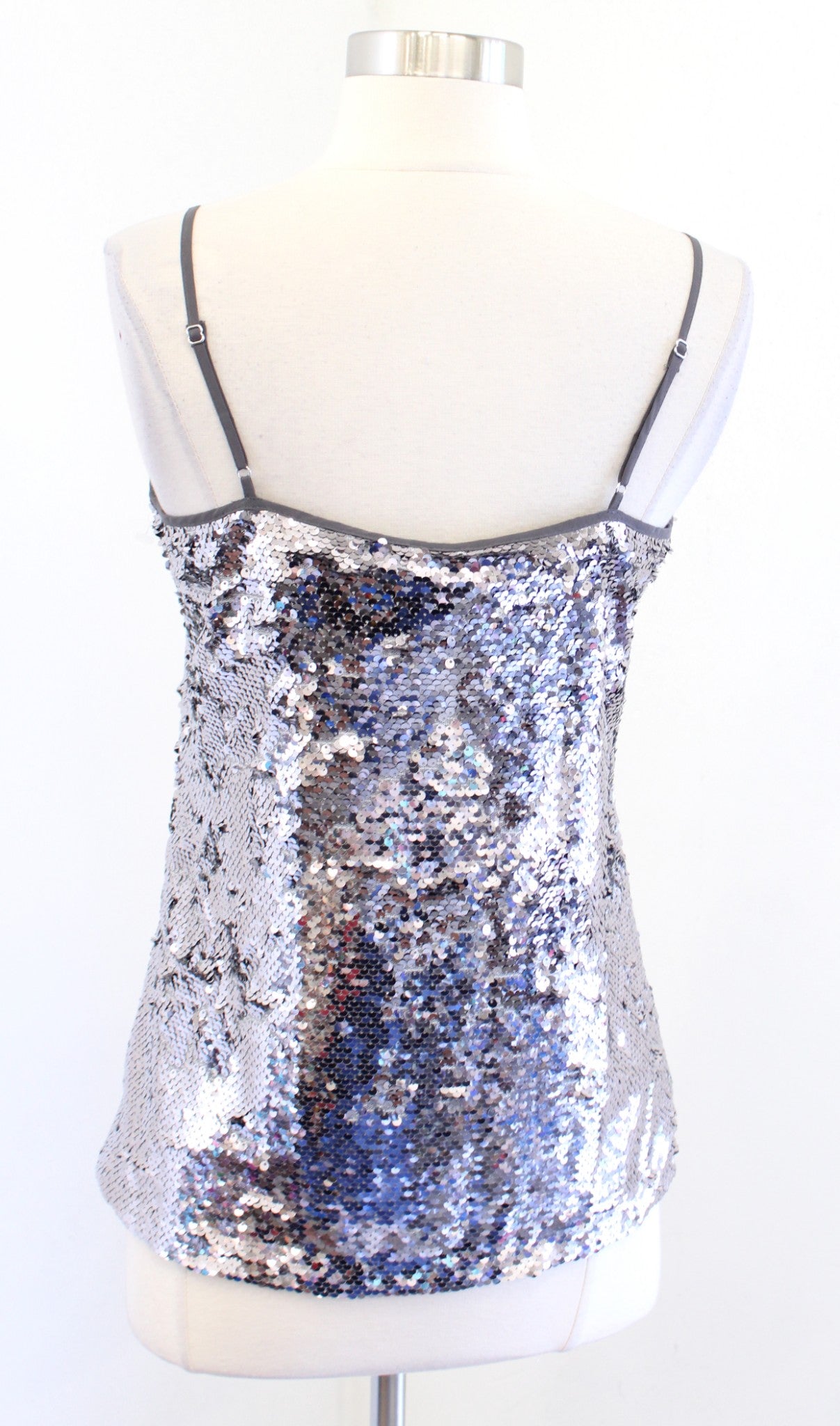 NWT Ann Taylor Silver Sequin Embellished V Neck Cami Tank Top Size XS Camisole