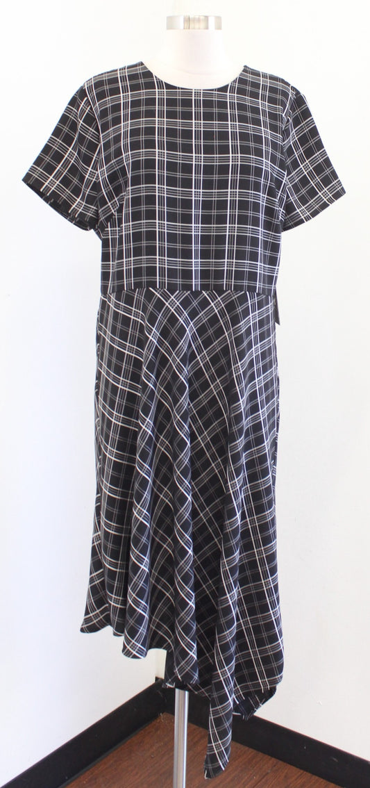 NWT Vince Camuto Black White Plaid Asymmetrical Handkerchief Hem Dress Size 14