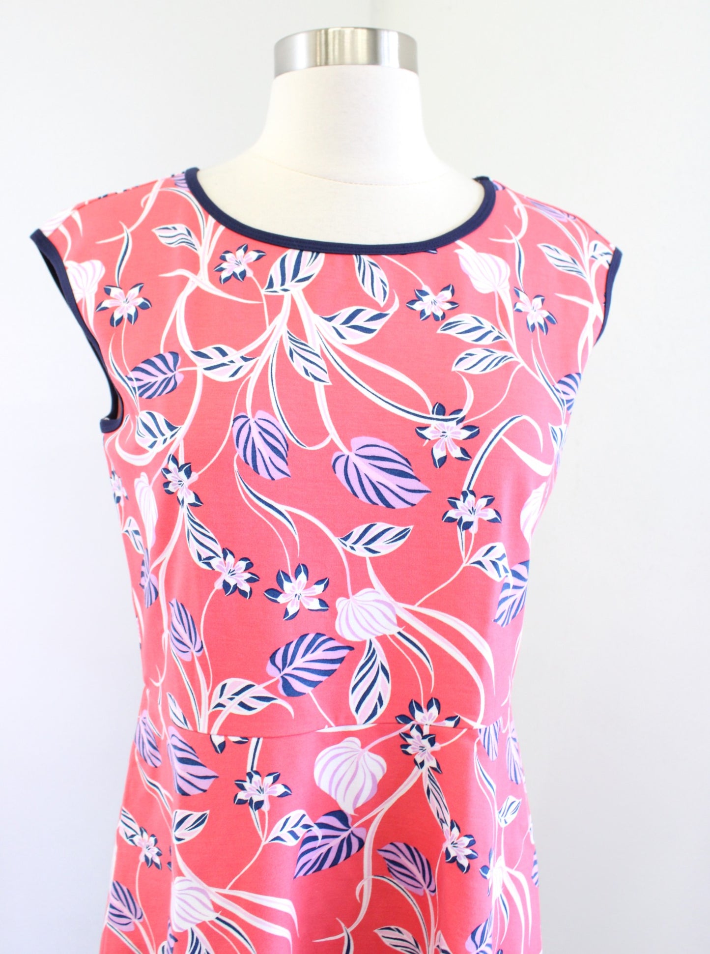 NWT Draper James Coral Floral Print Ponte Knit Fit and Flare Dress Size S Blue