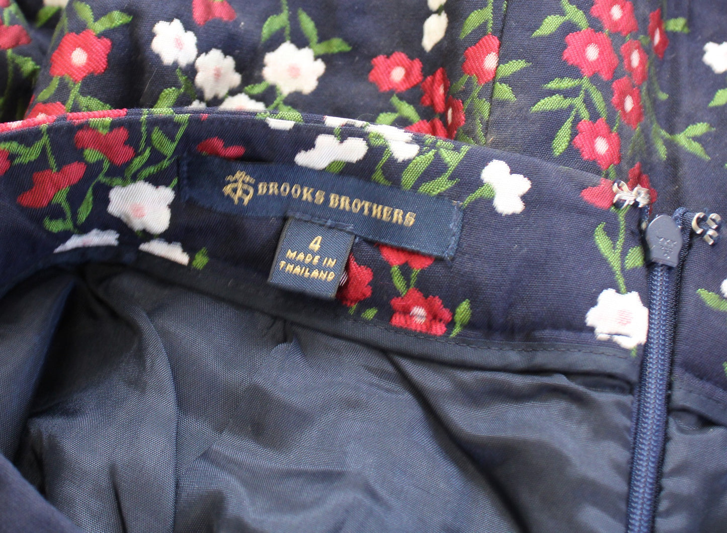 Brooks Brothers Navy Blue Floral Jacquard Pleated A Line Skirt Size 4 Red Green