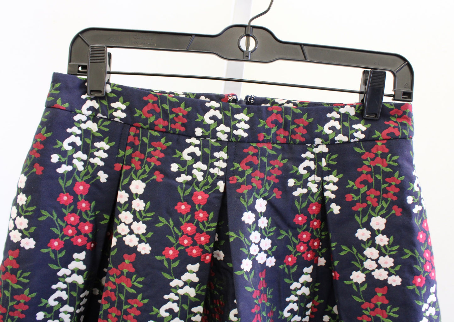 Brooks Brothers Navy Blue Floral Jacquard Pleated A Line Skirt Size 4 Red Green