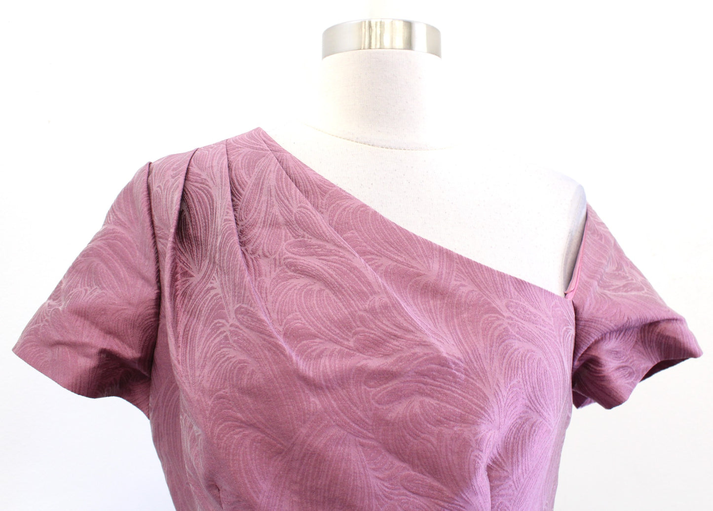 NWT Kay Unger Caitlyn Asymmetric Neckline Heather Rose Jacquard Dress Cocktail 6