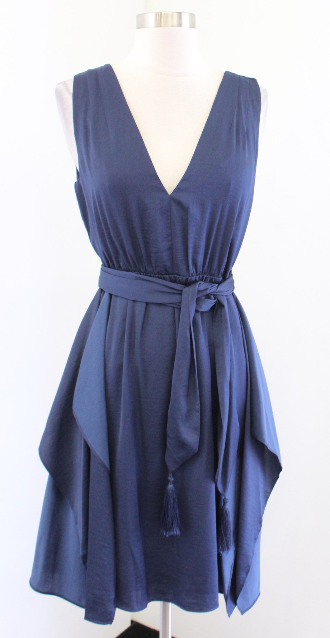 NWT BCBG Max Azria Navy Blue Ruffle Tie Waist V Neck Open Back Dress Size 4