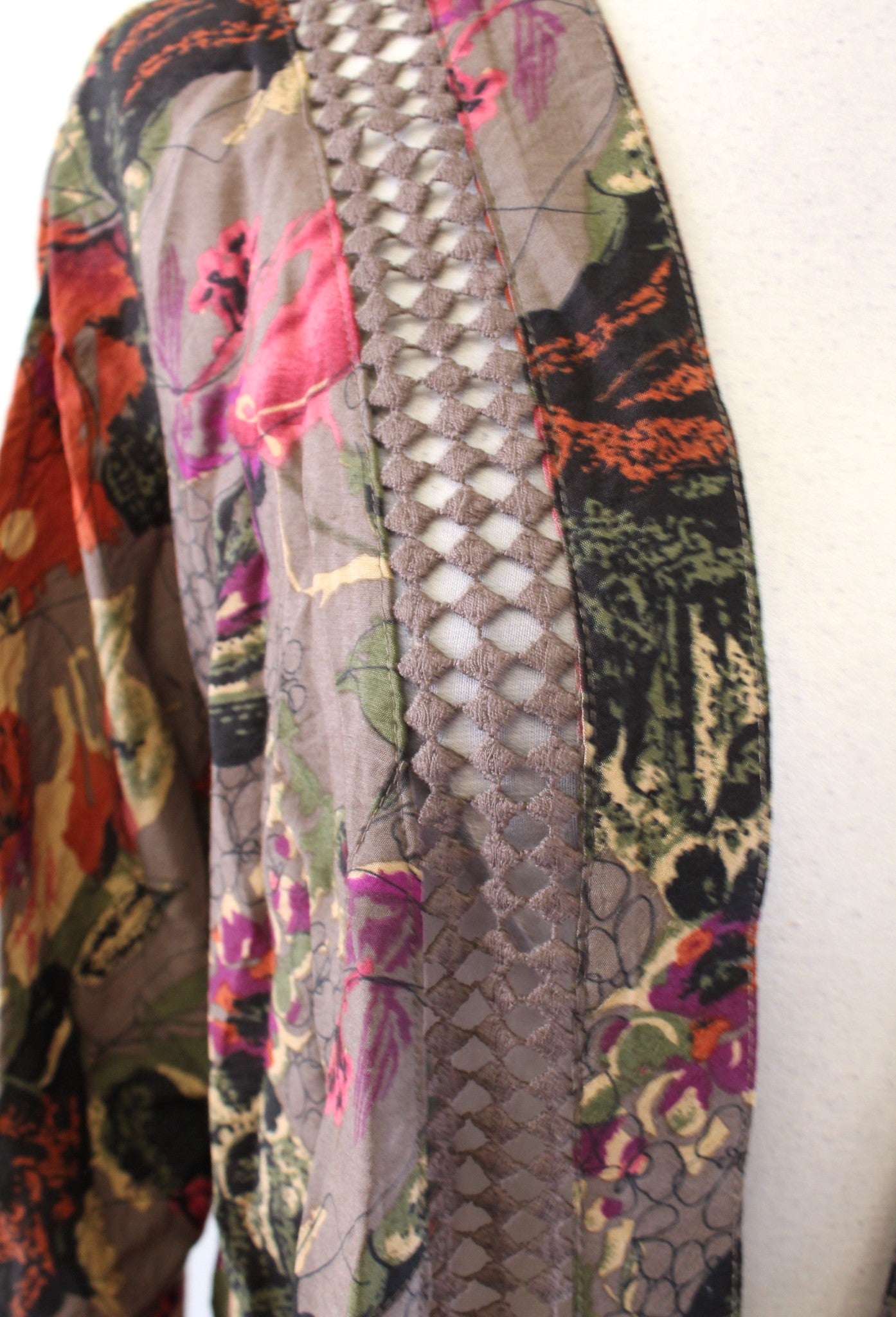 Soft Surroundings Brown Multi Color Floral Print Lace Cutout Kimono Topper Sz XS