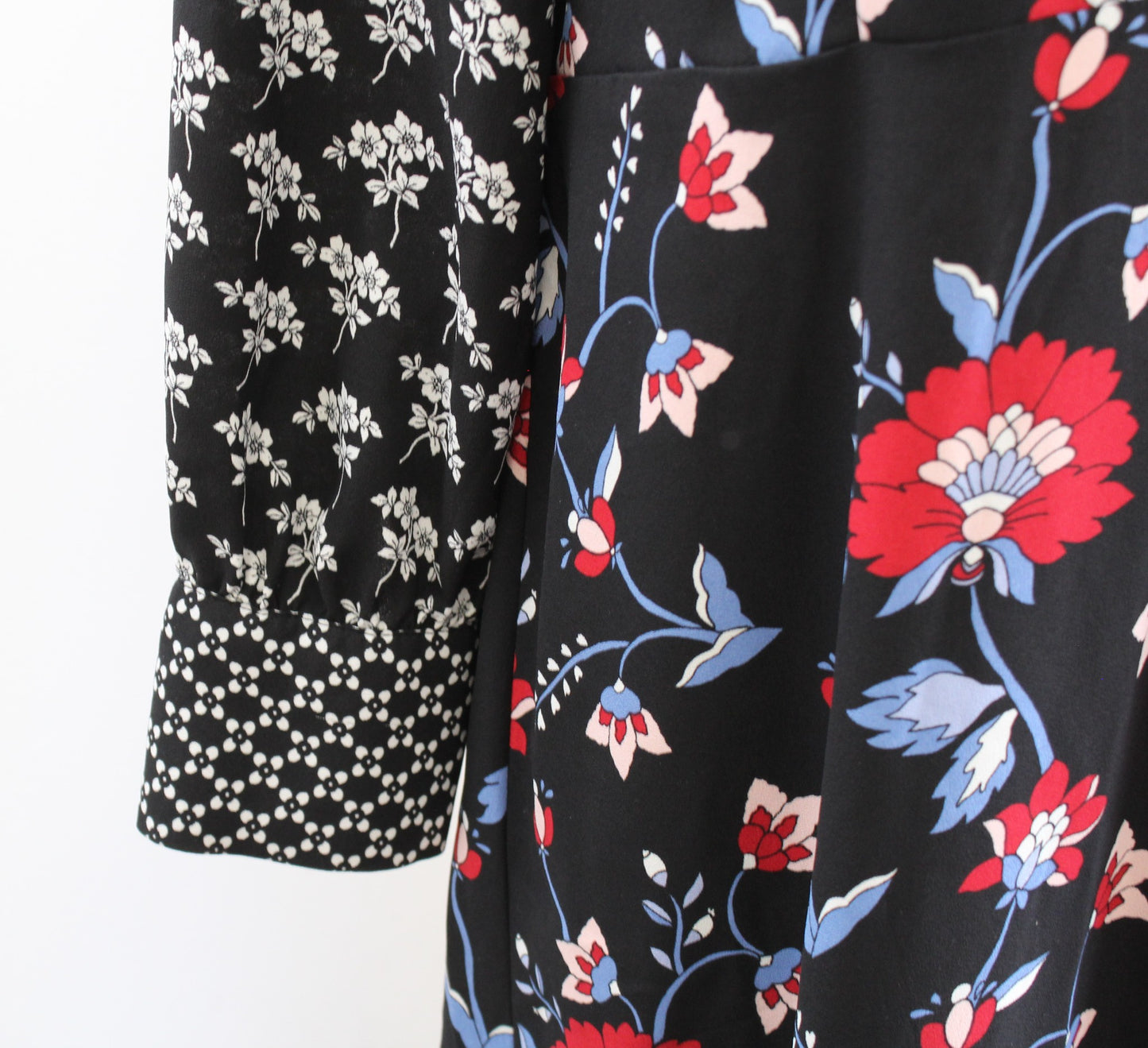 Talbots Black Mixed Floral Print Crepe Flounce Hem Midi Dress Size 10P Casual