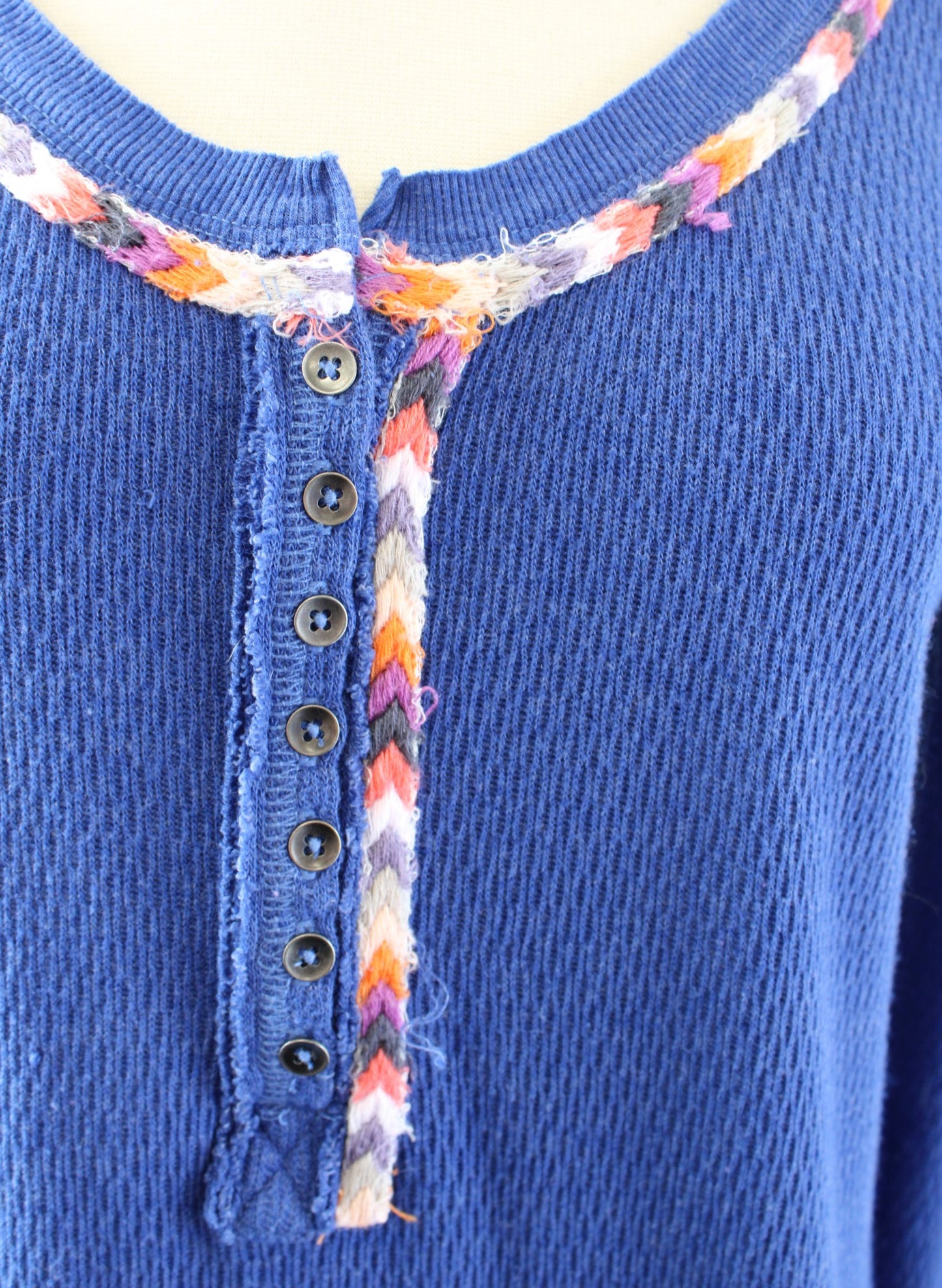 Free People Rainbow Thermal Blue Knit Henley Top Blouse Size S Scoop Neck