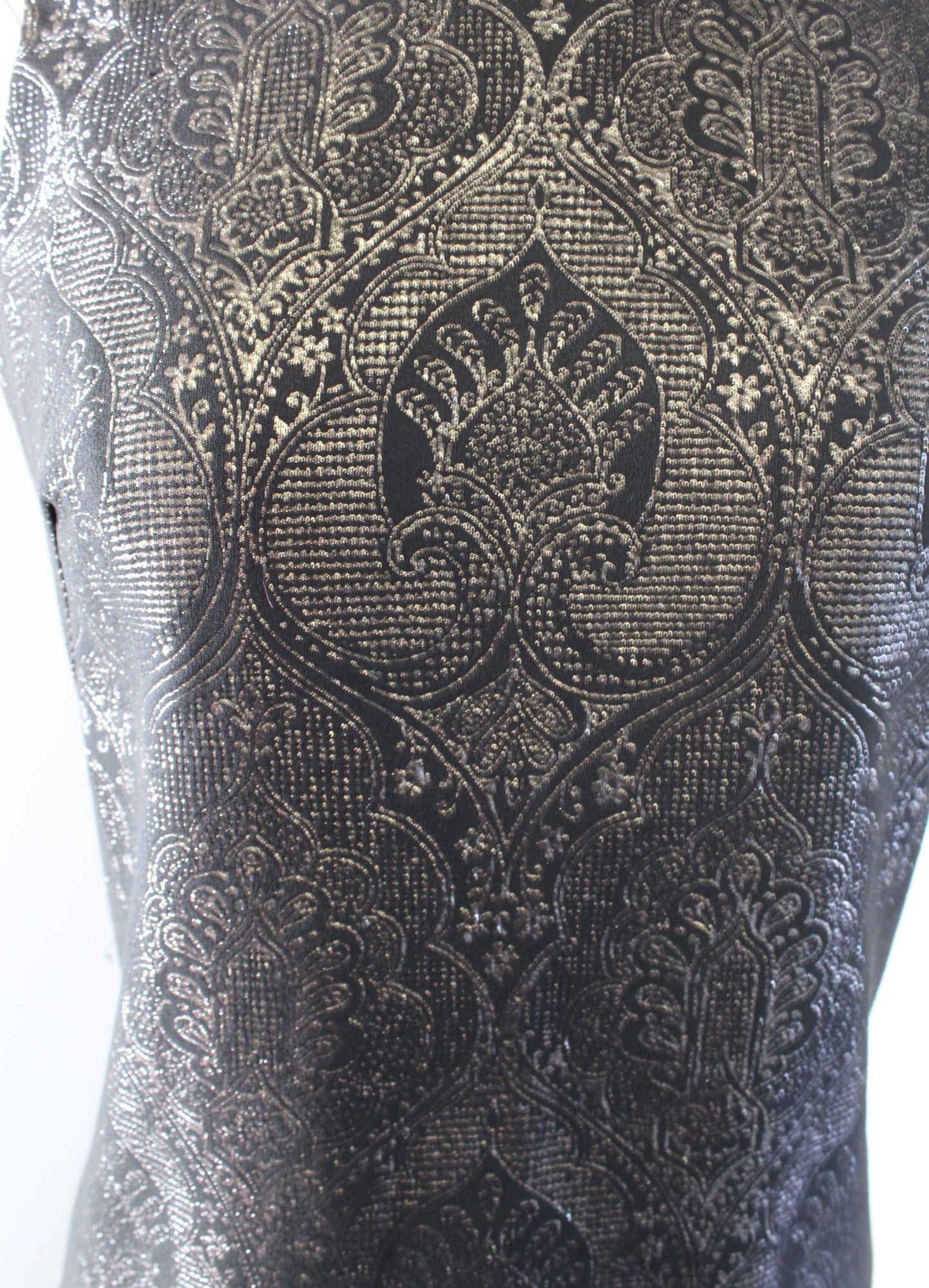 NWT J McLaughlin Zahara Black Champagne Jacquard Sheath Dress Size 2 Metallic
