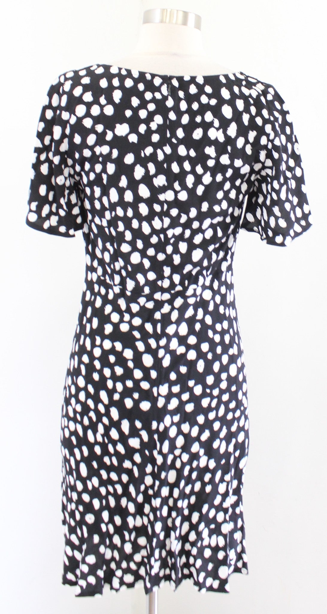 NWT Ann Taylor Loft Black White Spotted Tie V Neck Short Sleeve Dress Size PS SP