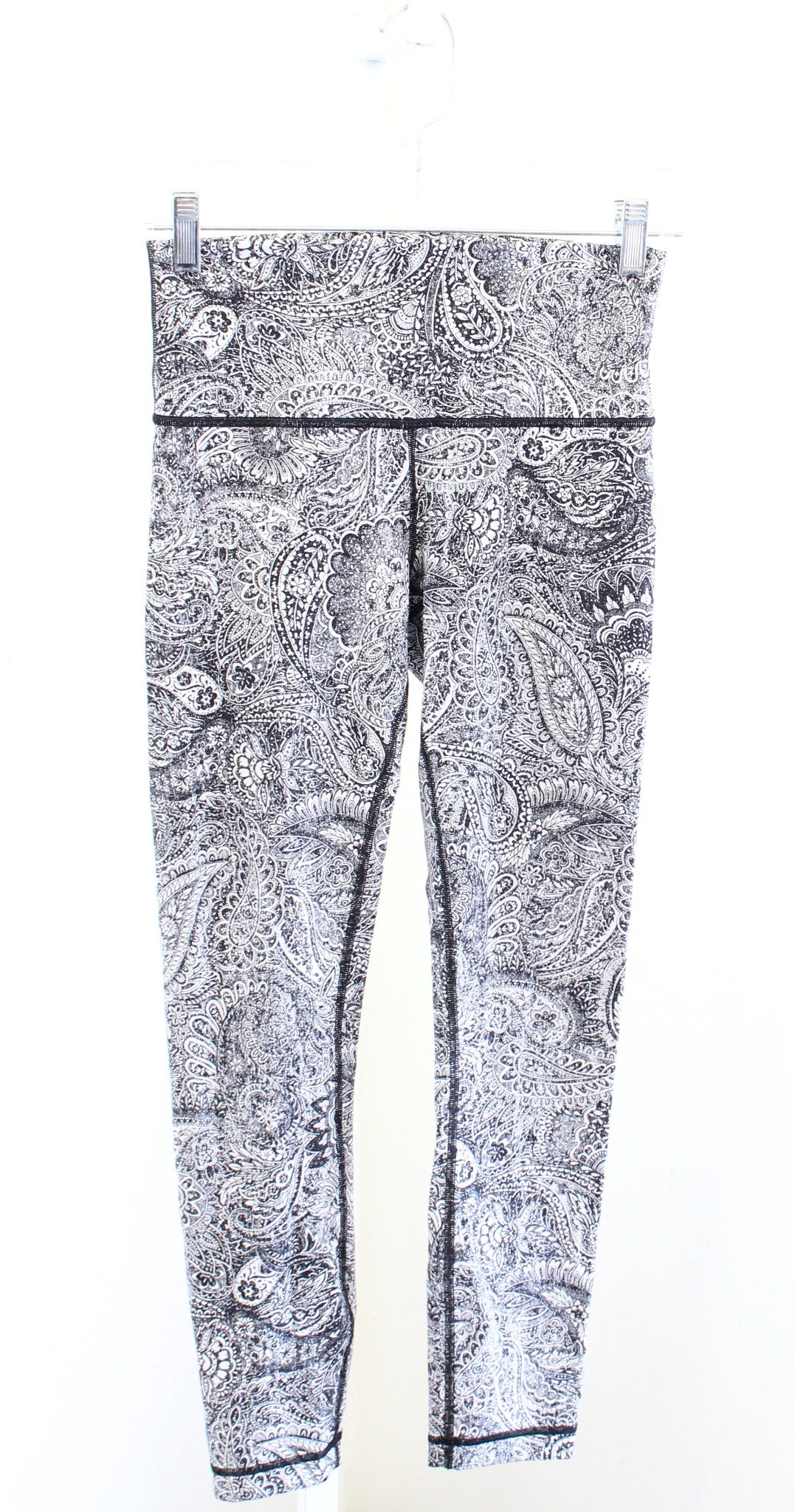 Lululemon High Times Black White Paisley Print 7/8 Pant Leggings Size 6