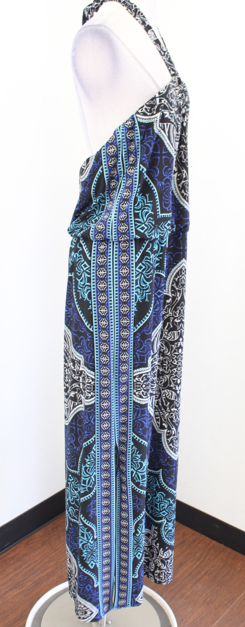 NWT White House Black Market Black Blue Geometric Halter Jersey Maxi Dress Sz L