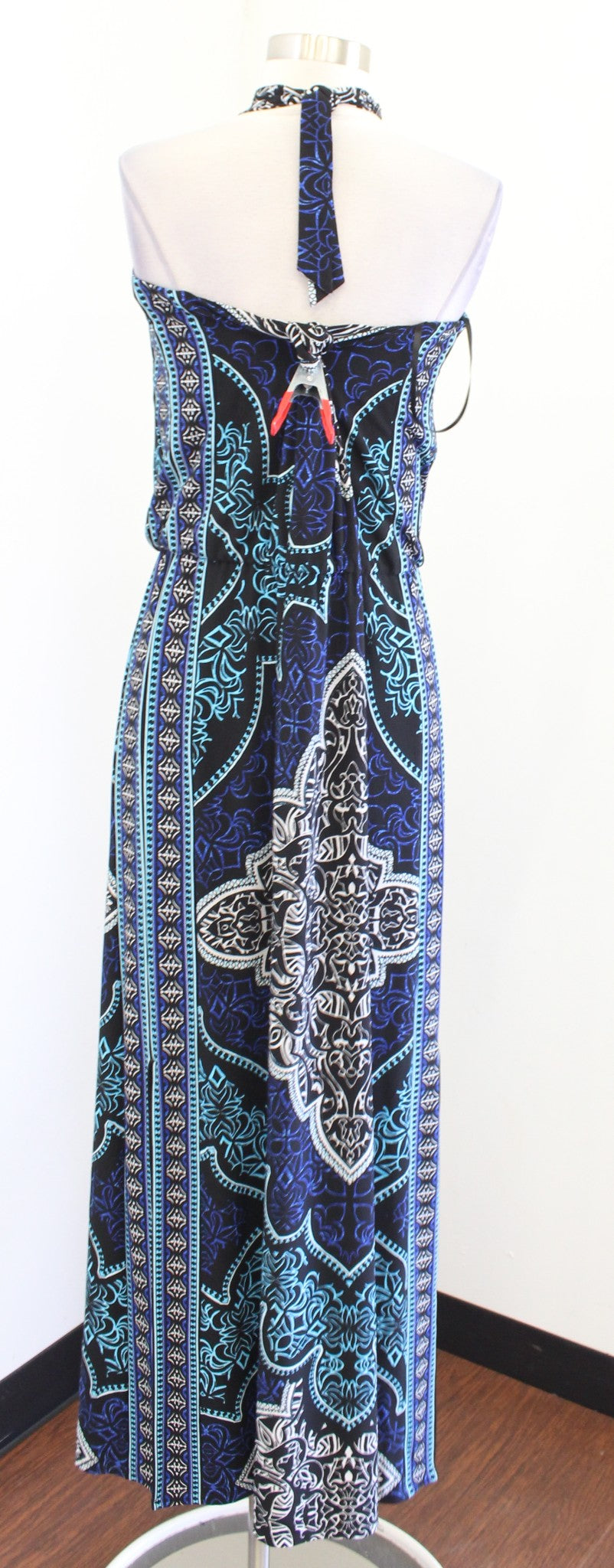NWT White House Black Market Black Blue Geometric Halter Jersey Maxi Dress Sz L