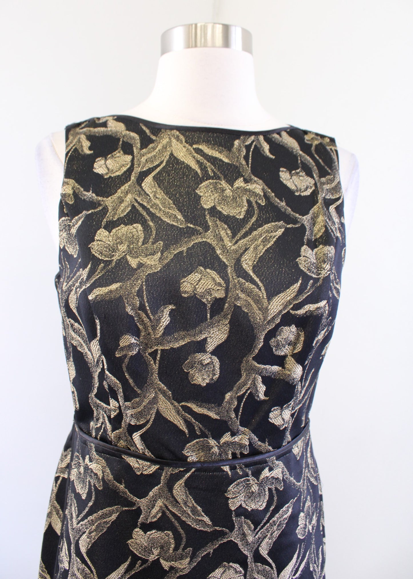 NWT Talbots Black Gold Metallic Shimmer Brocade Floral Sheath Dress Size 4P