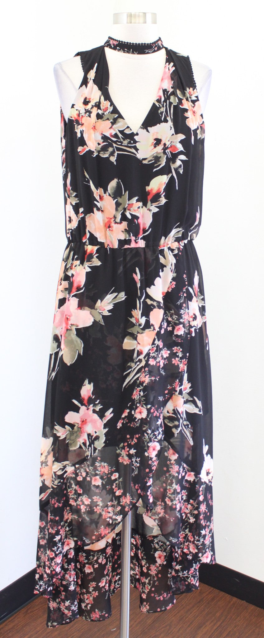 White House Black Market Choker Collar Keyhole Hi Lo Floral Maxi Dress Size 10