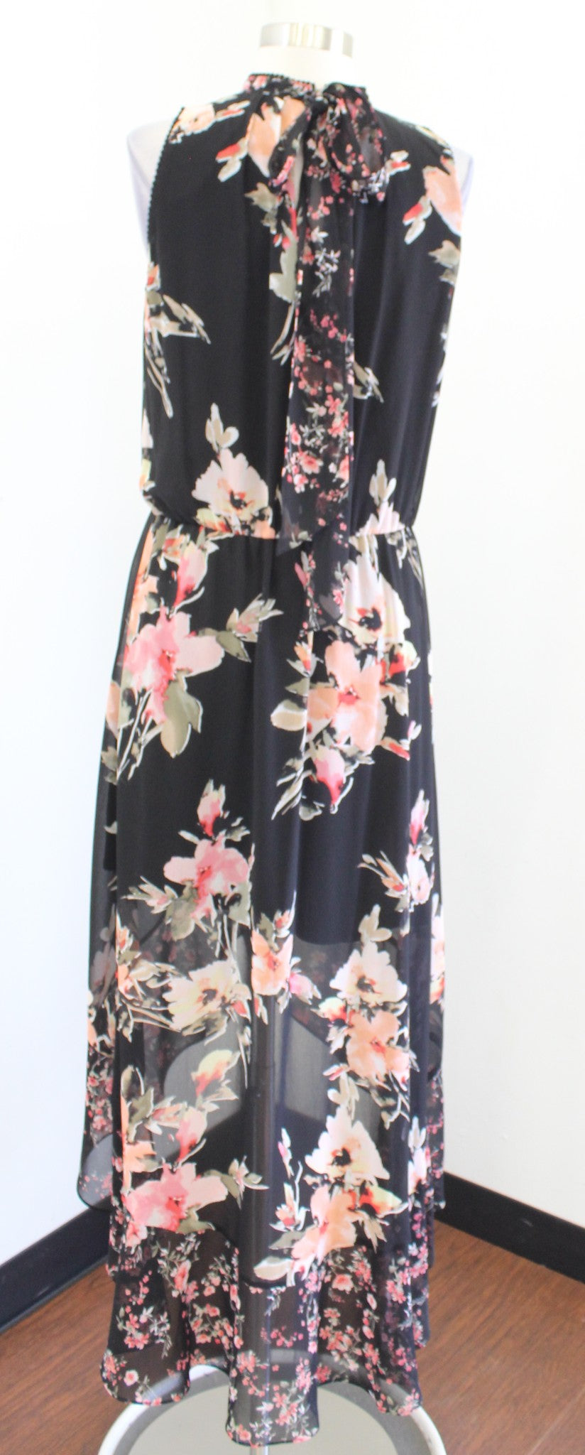 White House Black Market Choker Collar Keyhole Hi Lo Floral Maxi Dress Size 10
