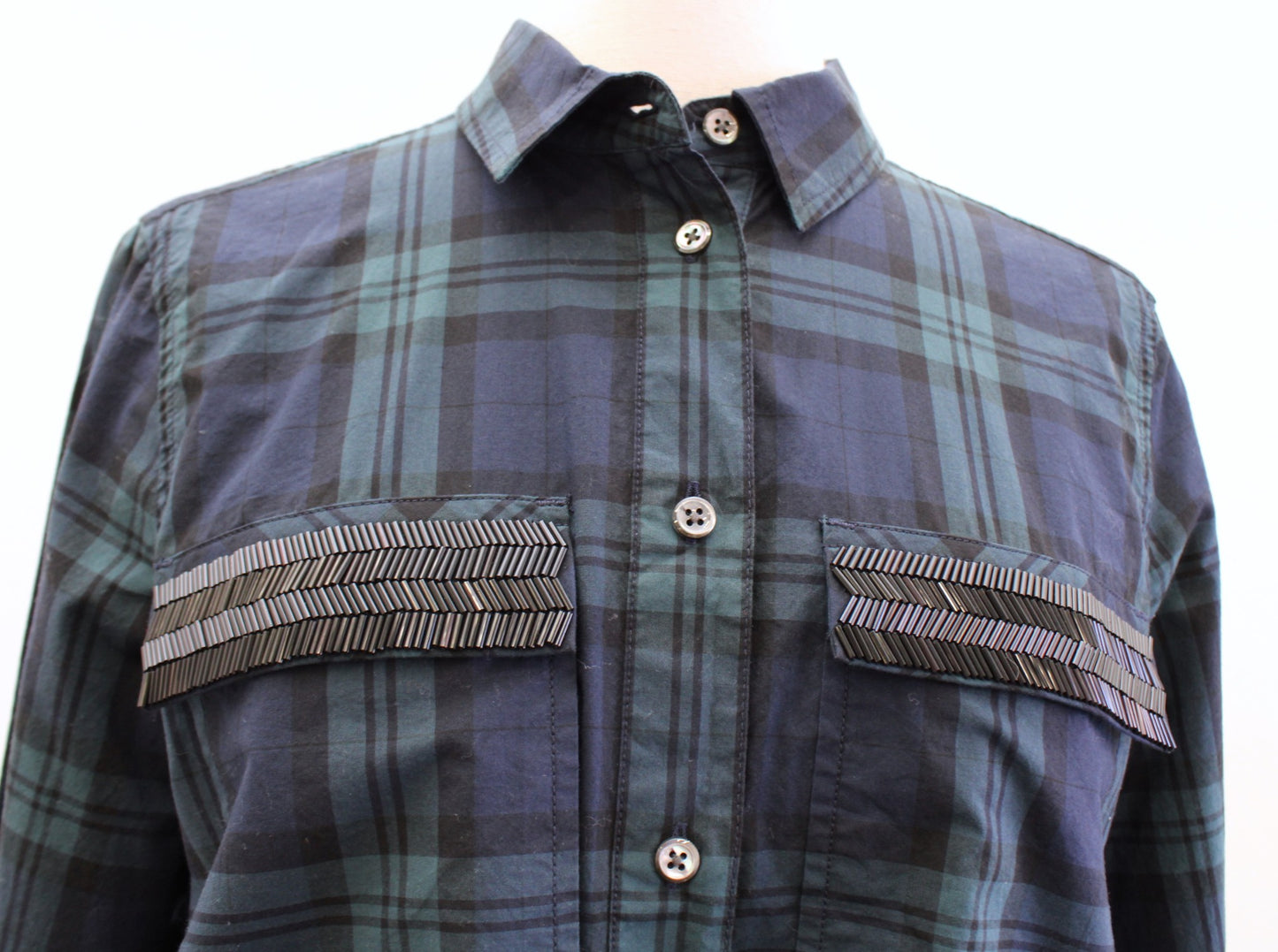 J Crew Plaid Chevron Beaded Embellished Popover Shirt Blouse Green Navy Size 6 Long Sleeve