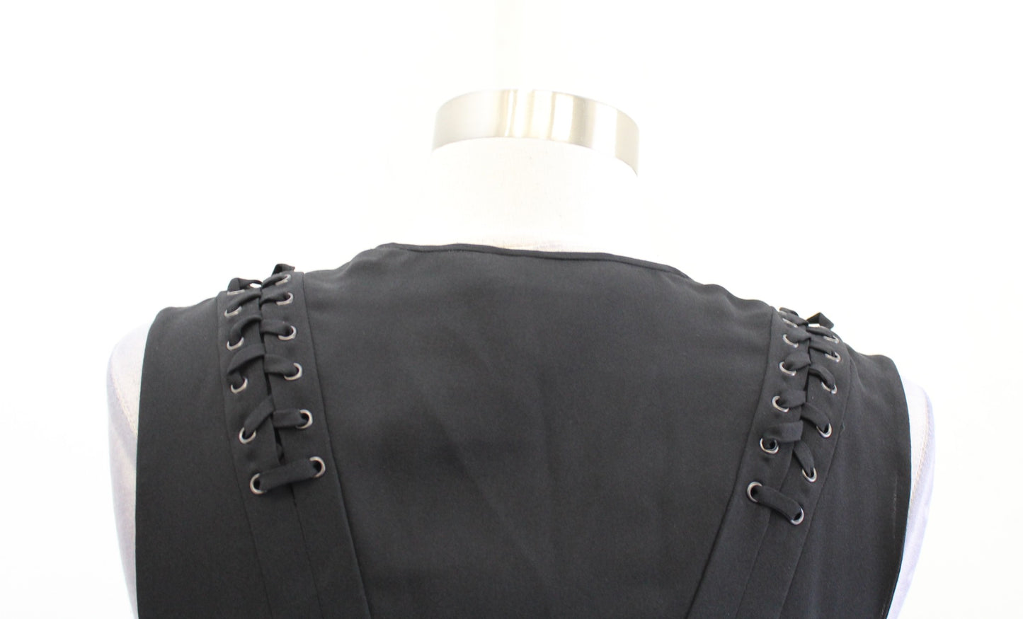 ALC A.L.C. Black Lace Up Grommet Plunge V Neck Silk Araya Midi Dress Size 2