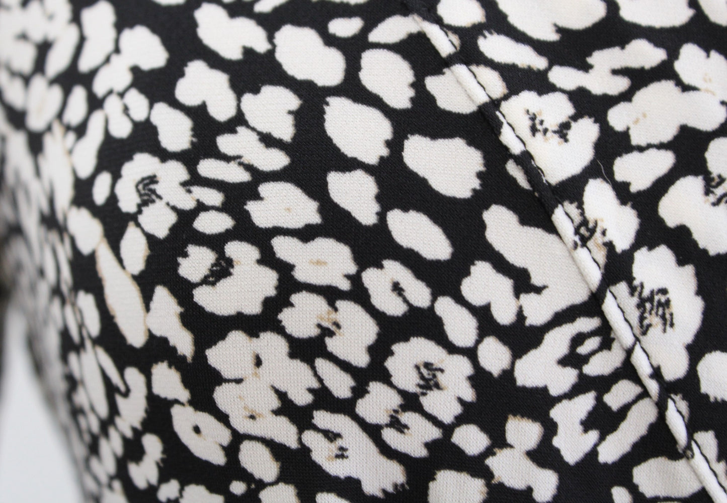 NWT Banana Republic Womens Black White Jersey Leopard Print Wrap Dress Size S