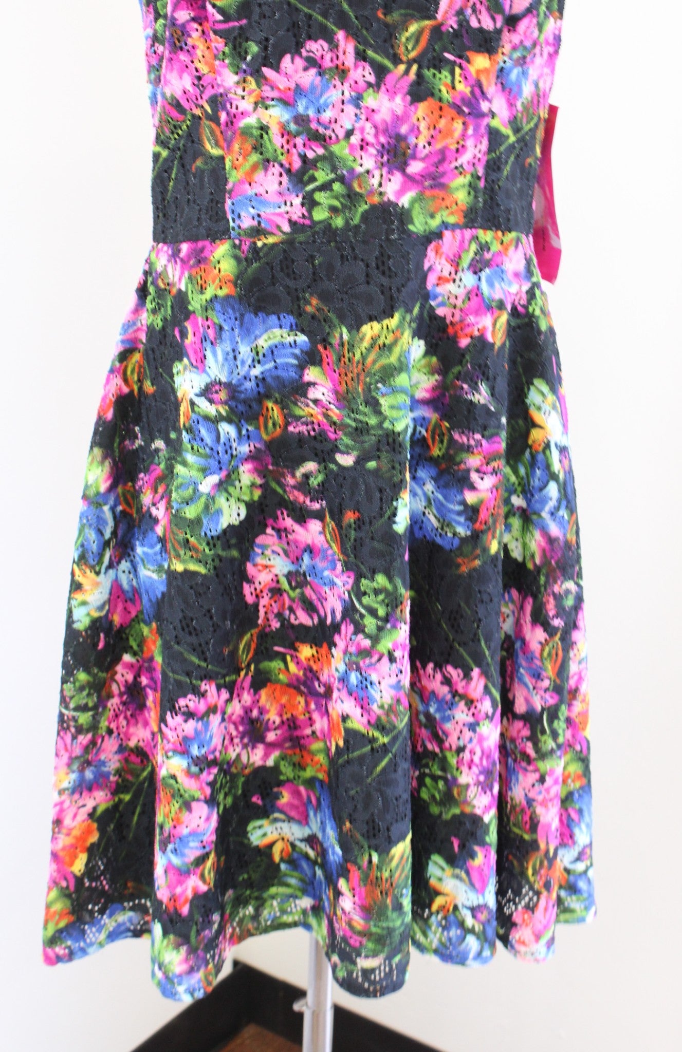 NWT Betsey Johnson Colorful Floral Print Eyelet Lace Fit and Flare Dress Size 10